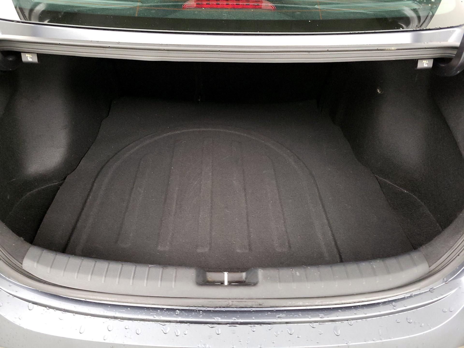 Thumbnail: 2023 Kia Forte - 18