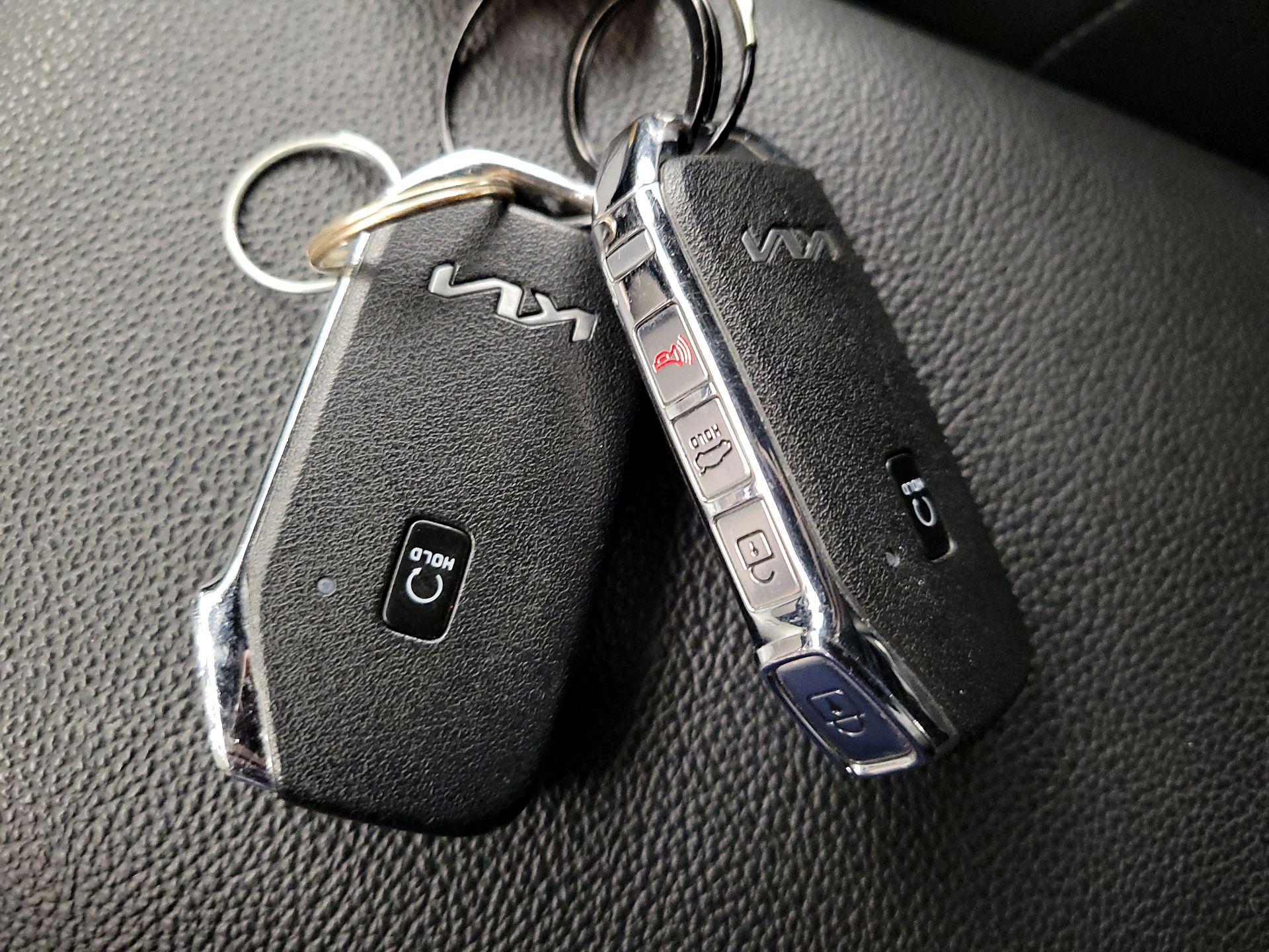 Thumbnail: 2023 Kia Forte - 20