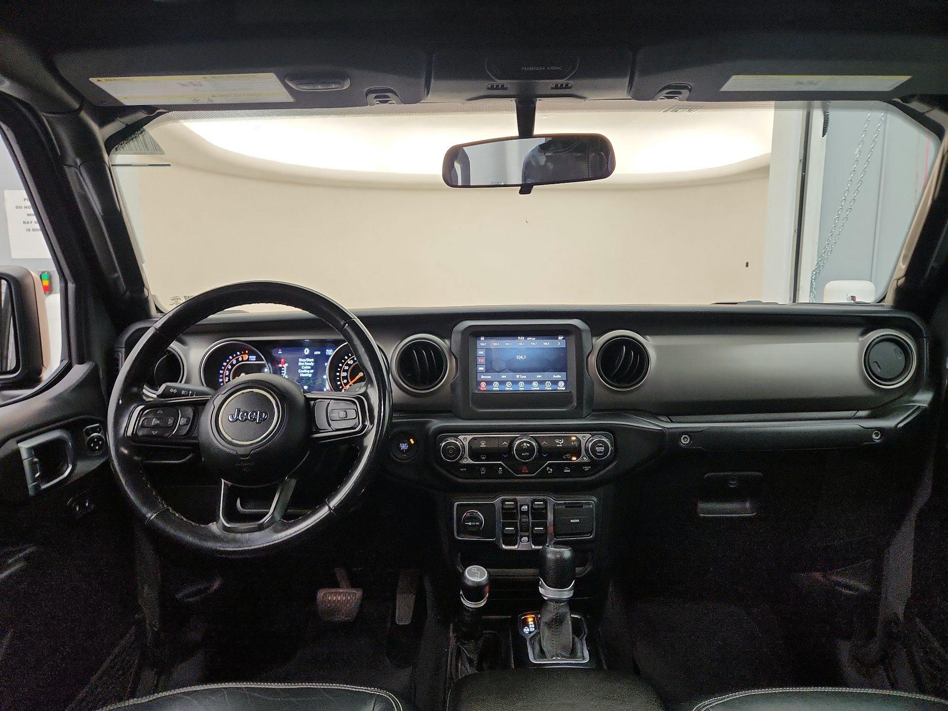 Thumbnail: 2021 Jeep Gladiator - 9