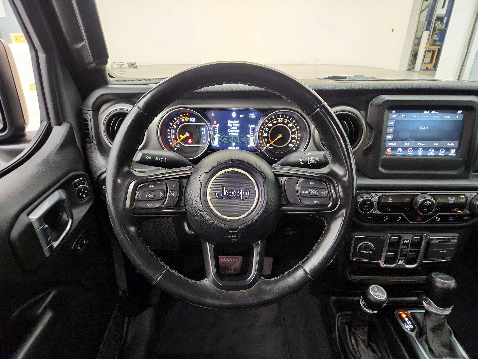 Thumbnail: 2021 Jeep Gladiator - 10