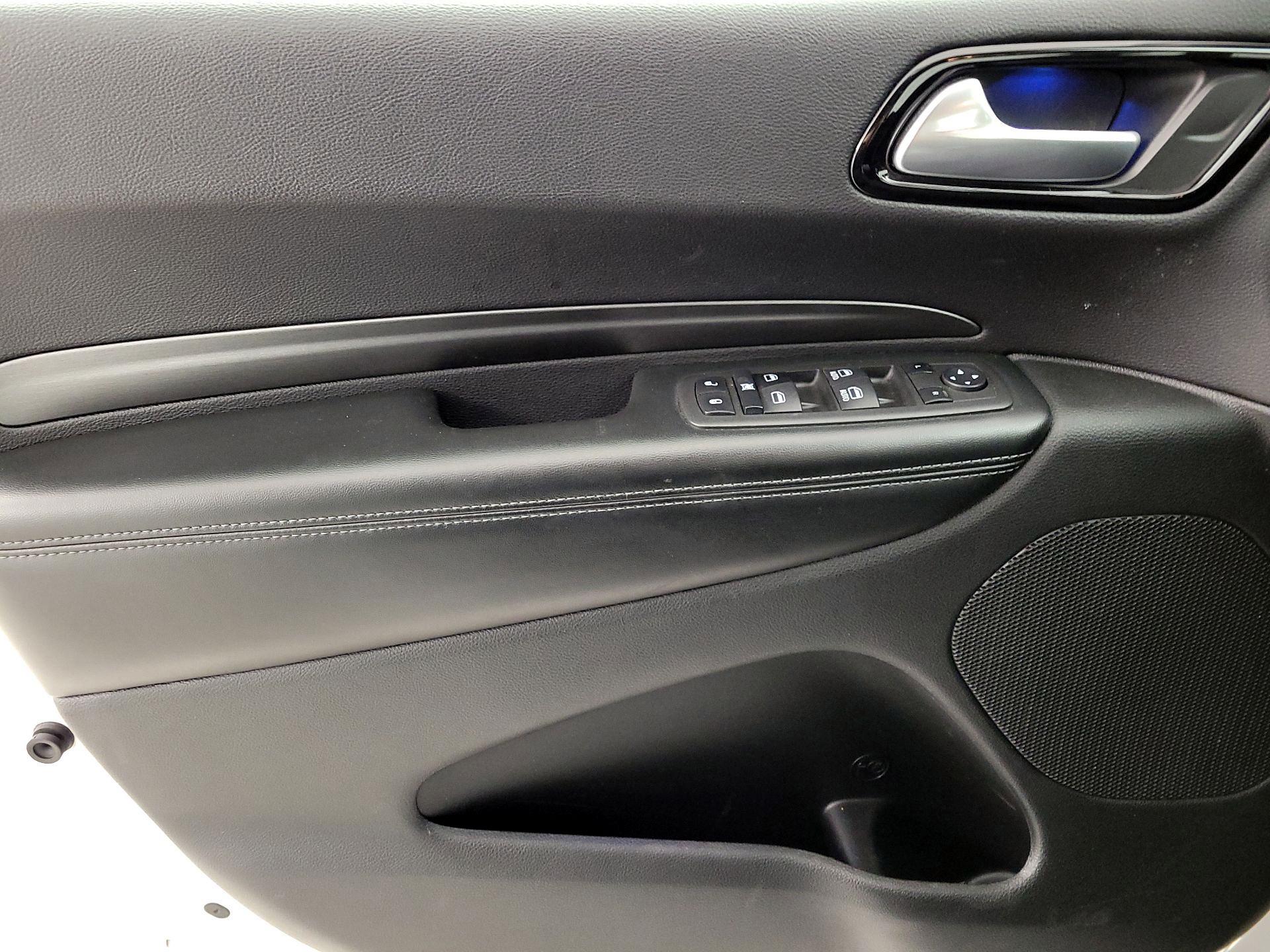 Thumbnail: 2021 Dodge Durango - 12