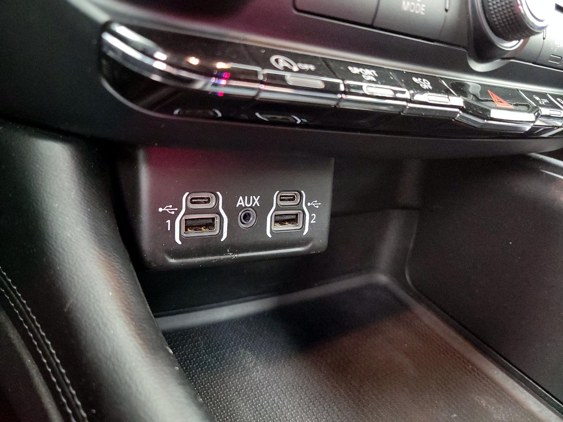 Thumbnail: 2021 Dodge Durango - 18