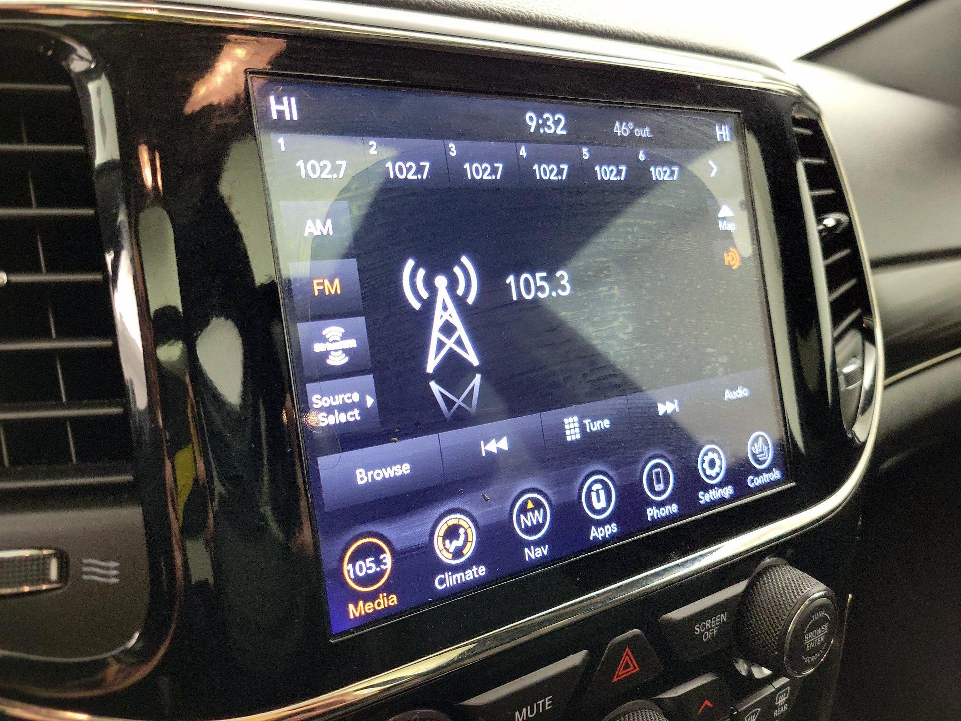 Thumbnail: 2020 Jeep Grand Cherokee - 16