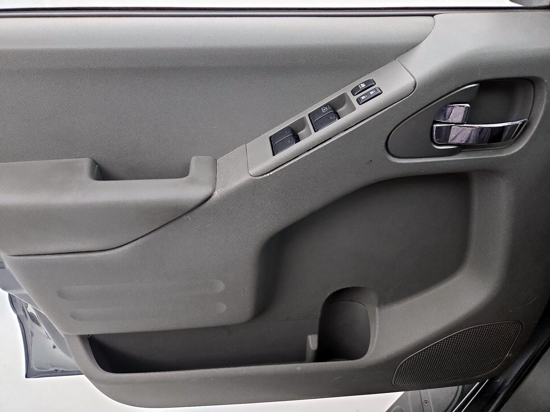 Thumbnail: 2021 Nissan Frontier - 12