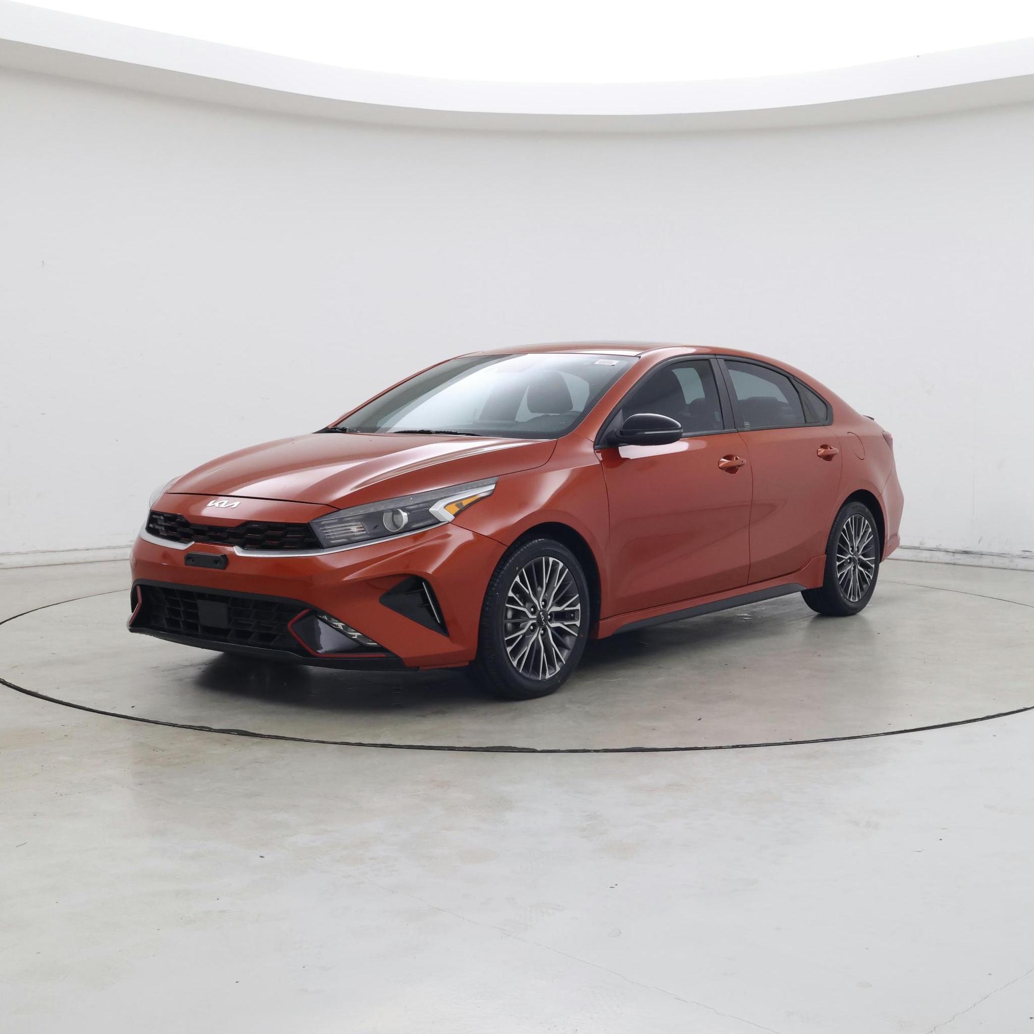 Thumbnail: 2023 Kia Forte - 4