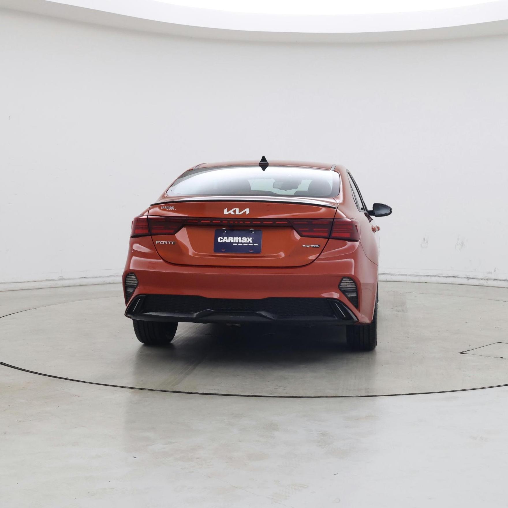 Thumbnail: 2023 Kia Forte - 6