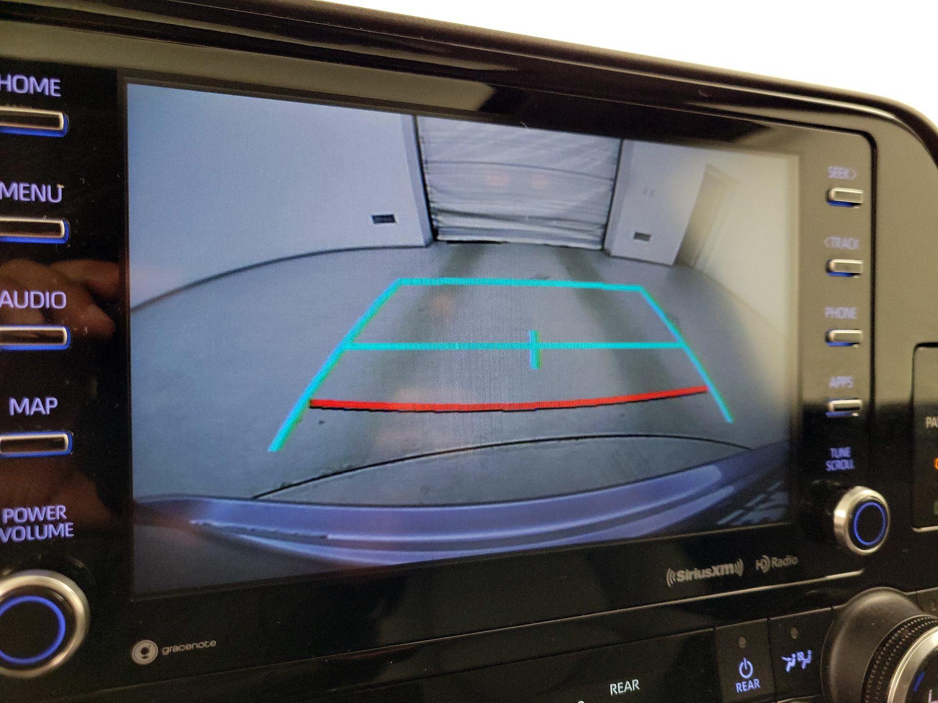 Thumbnail: 2022 Toyota Highlander - 15