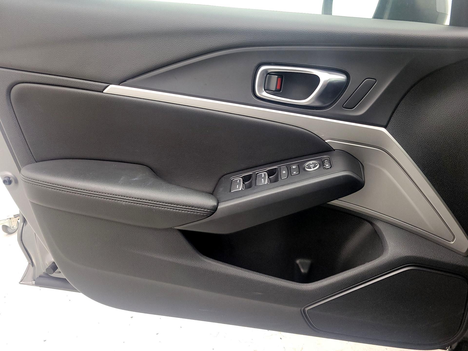 Thumbnail: 2023 Acura Integra - 12