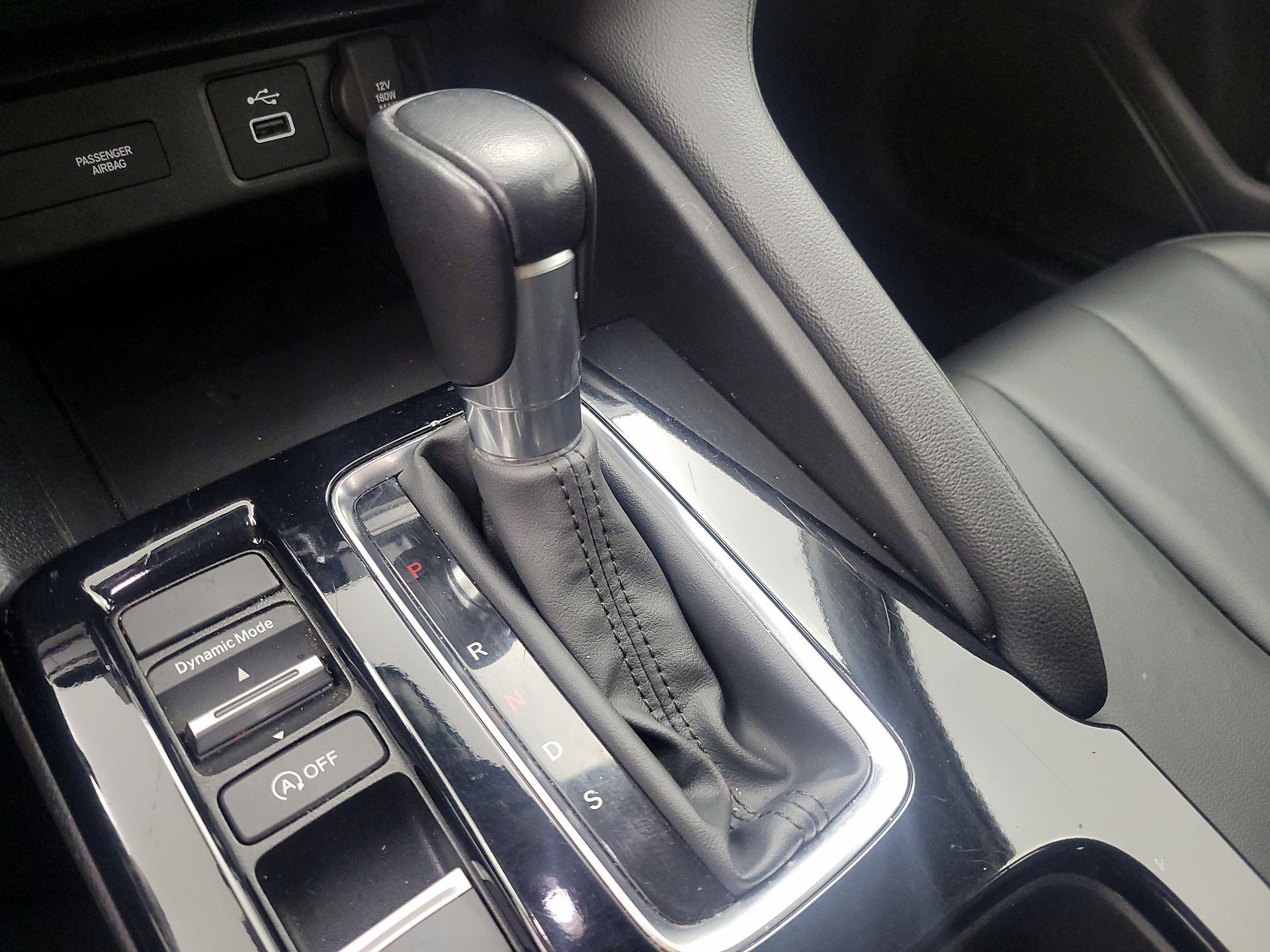 Thumbnail: 2023 Acura Integra - 17