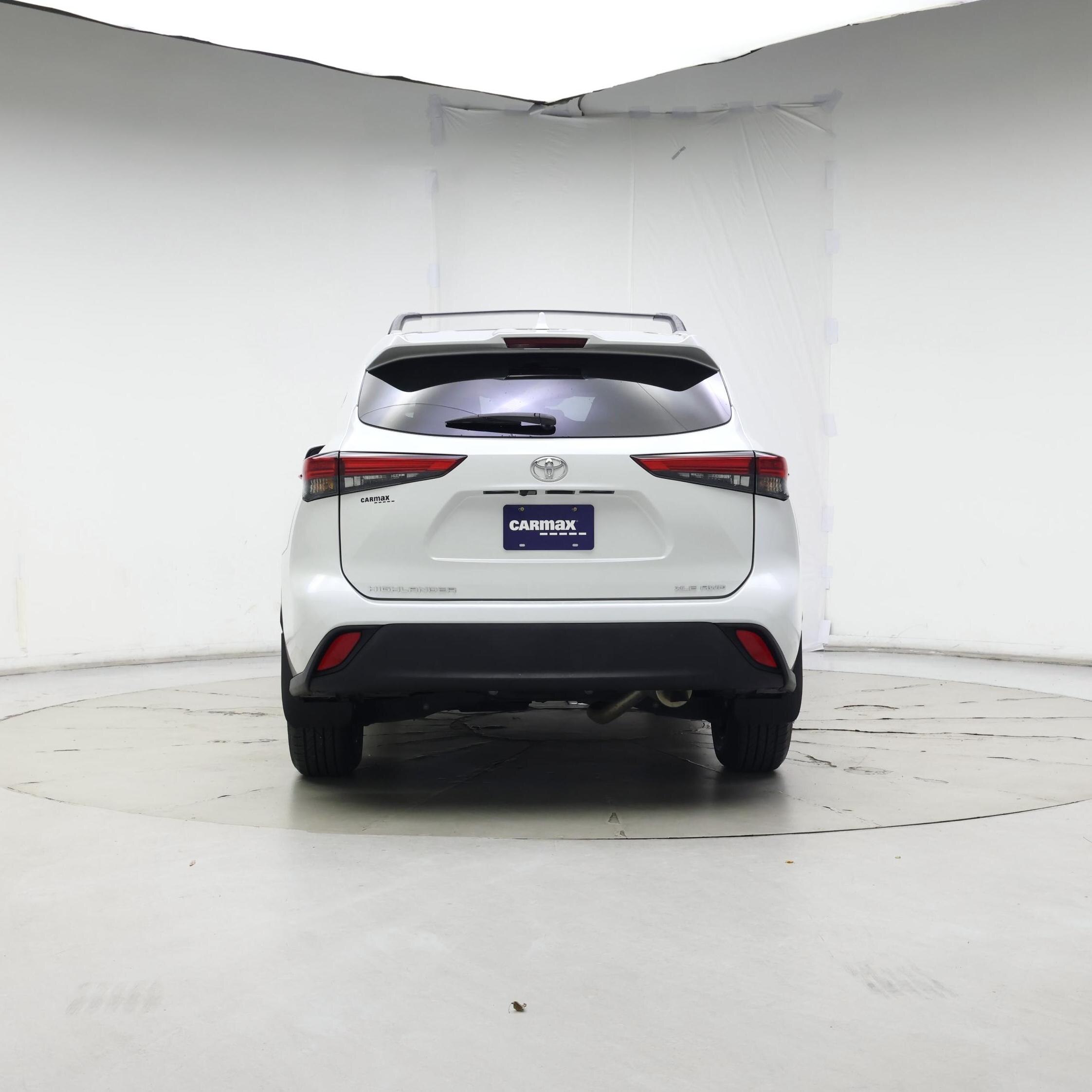 Thumbnail: 2022 Toyota Highlander - 6