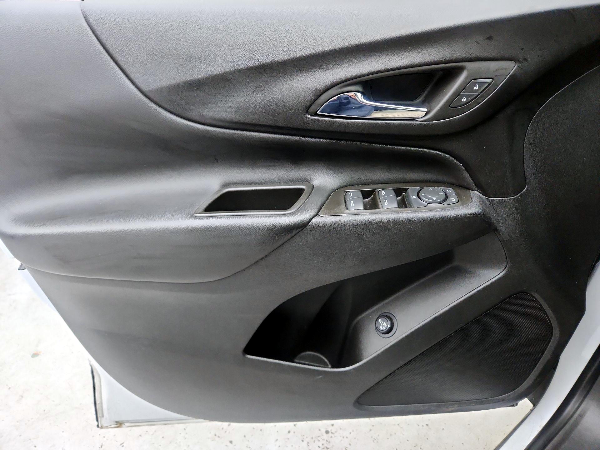 Thumbnail: 2023 Chevrolet Equinox - 12