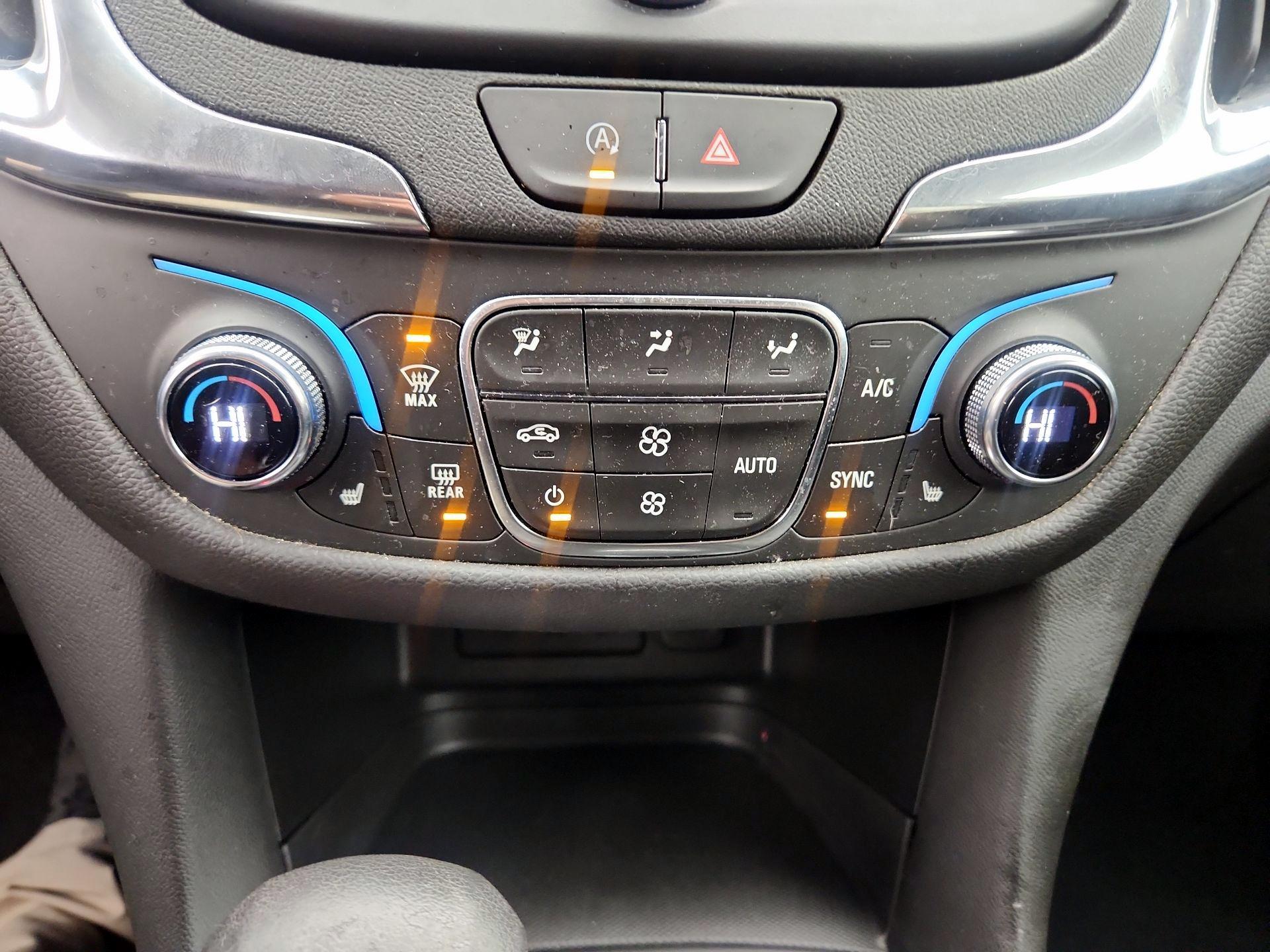 Thumbnail: 2023 Chevrolet Equinox - 16