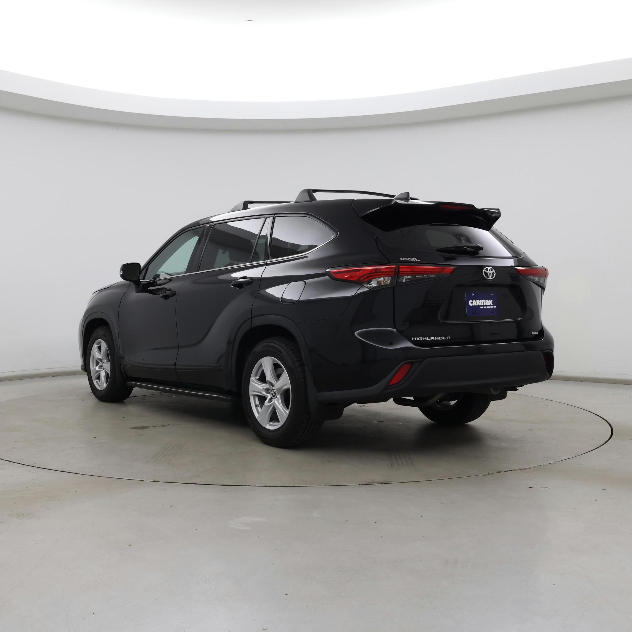 Thumbnail: 2022 Toyota Highlander - 2