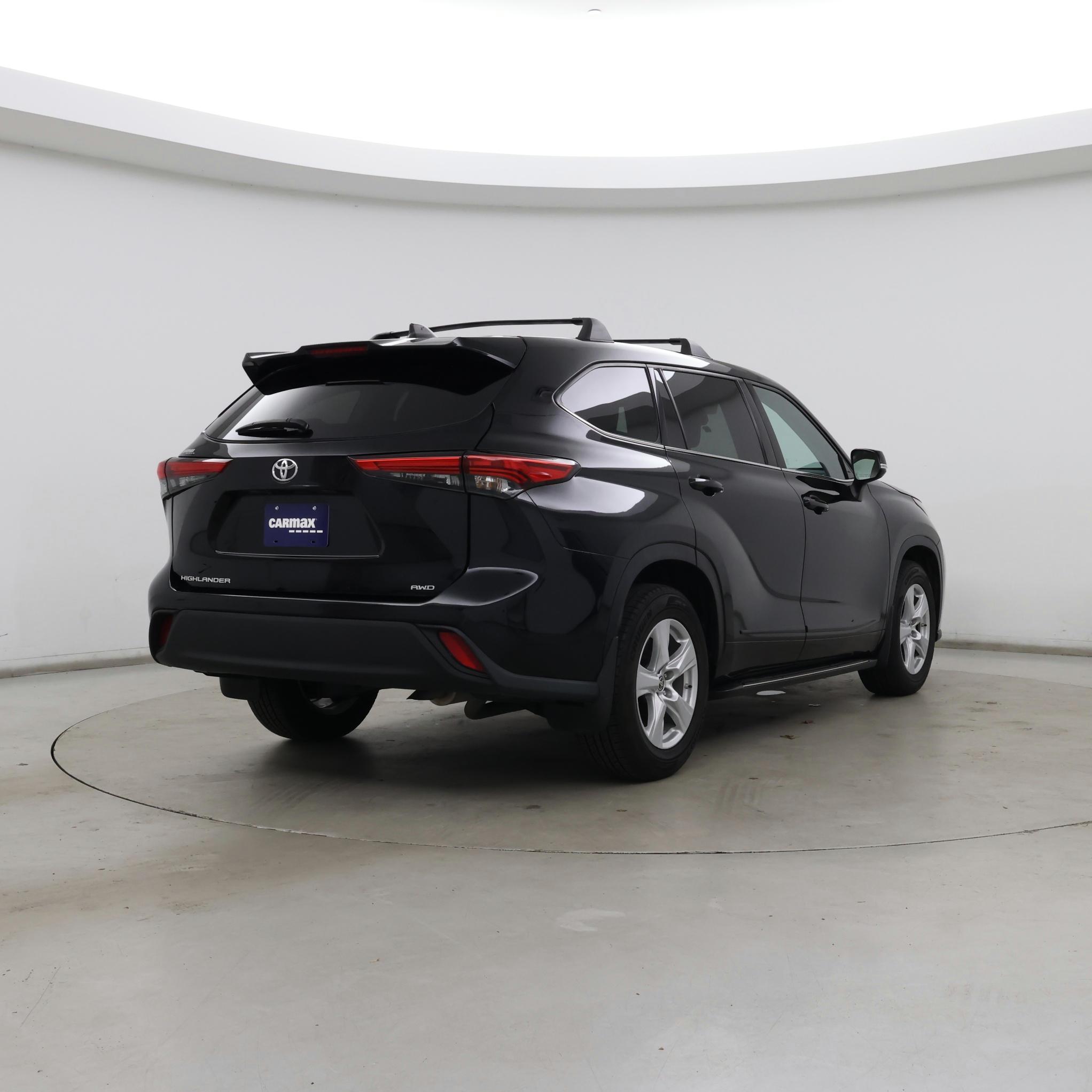 Thumbnail: 2022 Toyota Highlander - 8