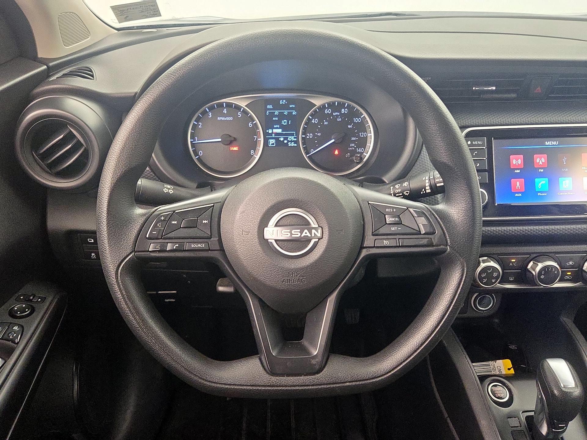 Thumbnail: 2023 Nissan Kicks - 10