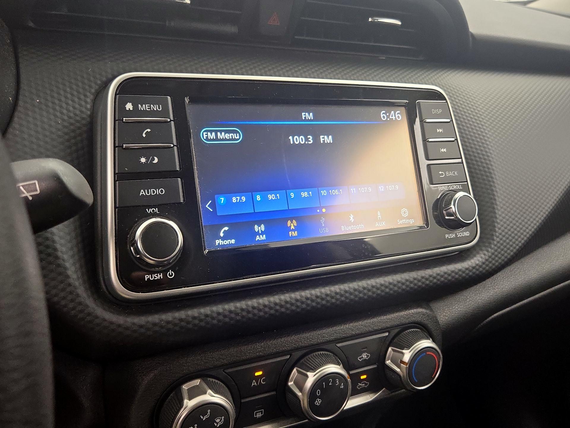 Thumbnail: 2023 Nissan Kicks - 15