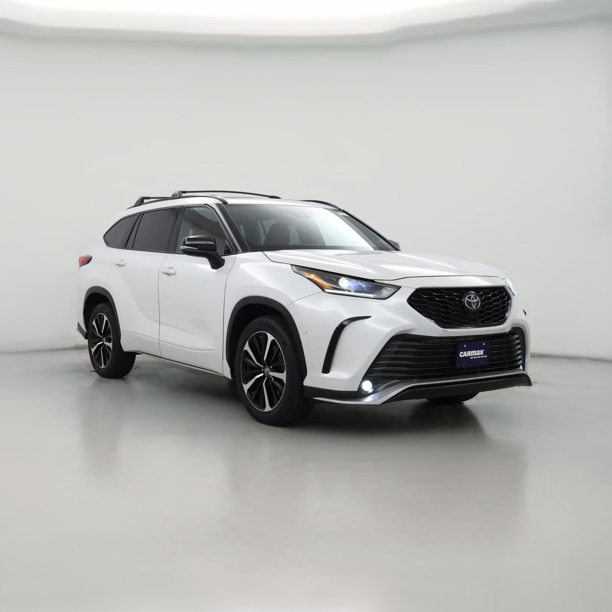 Thumbnail: 2022 Toyota Highlander - 1