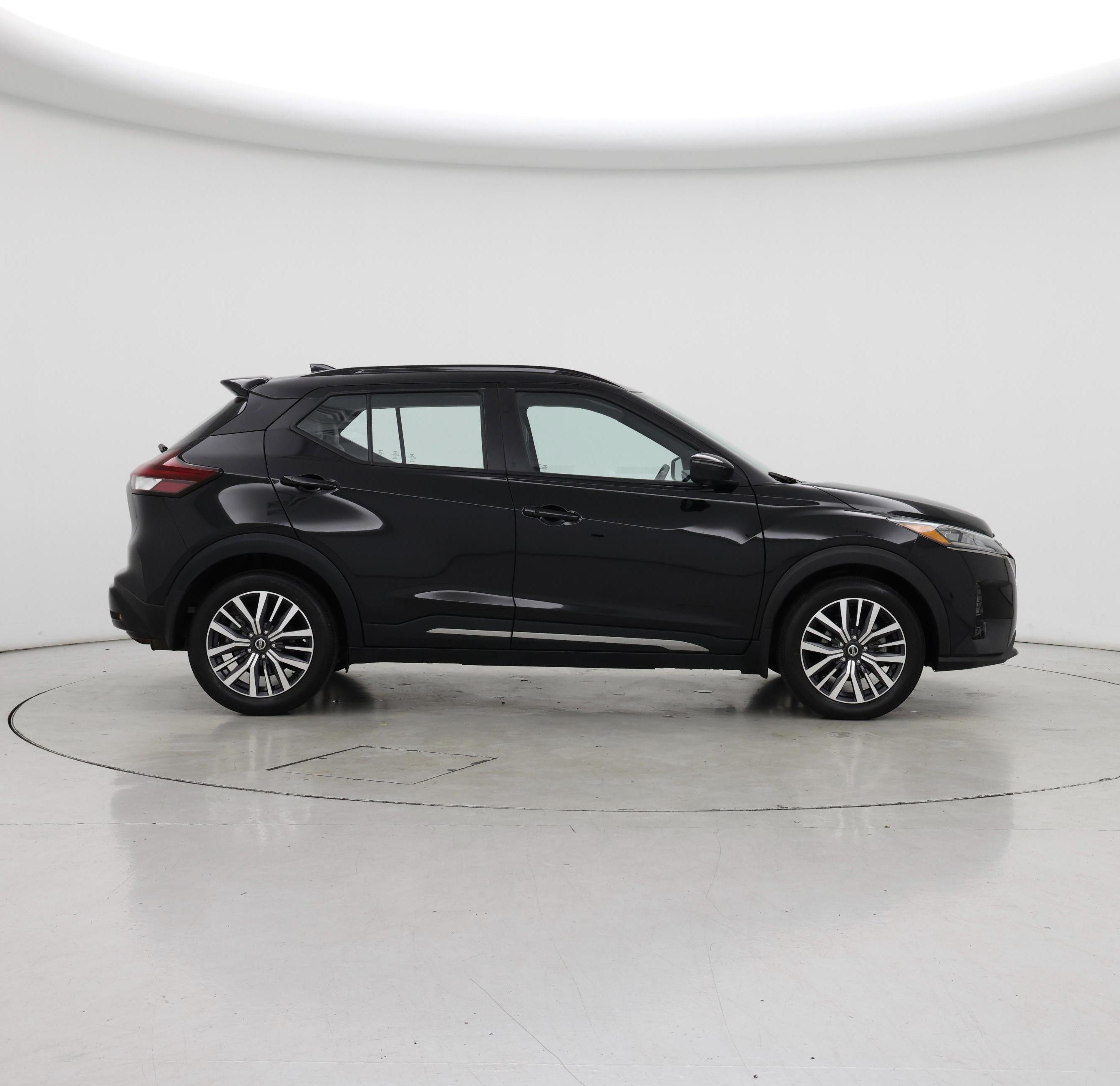 Thumbnail: 2021 Nissan Kicks - 7