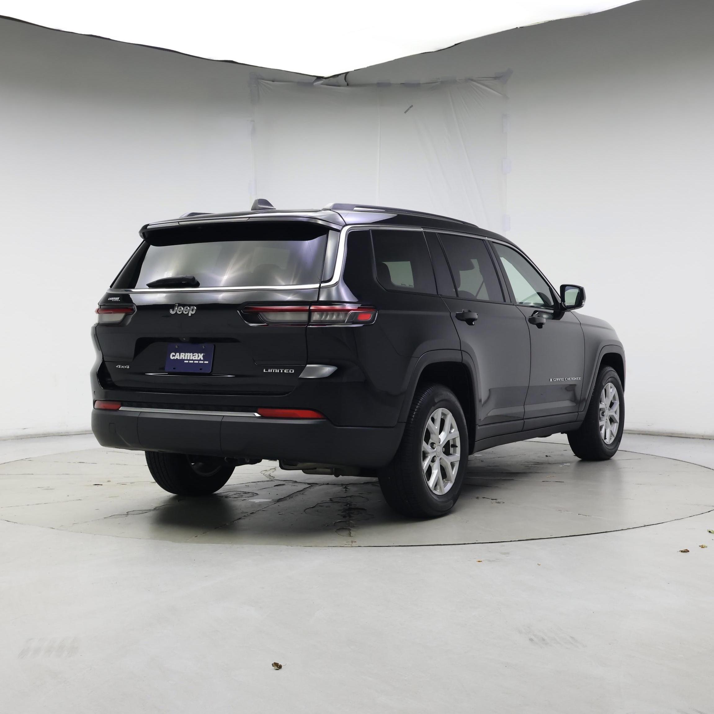 Thumbnail: 2023 Jeep Grand Cherokee L - 8