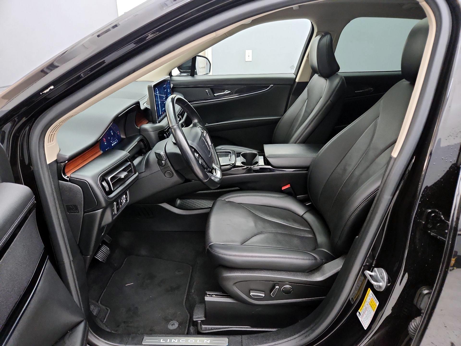 Thumbnail: 2023 Lincoln Nautilus - 11