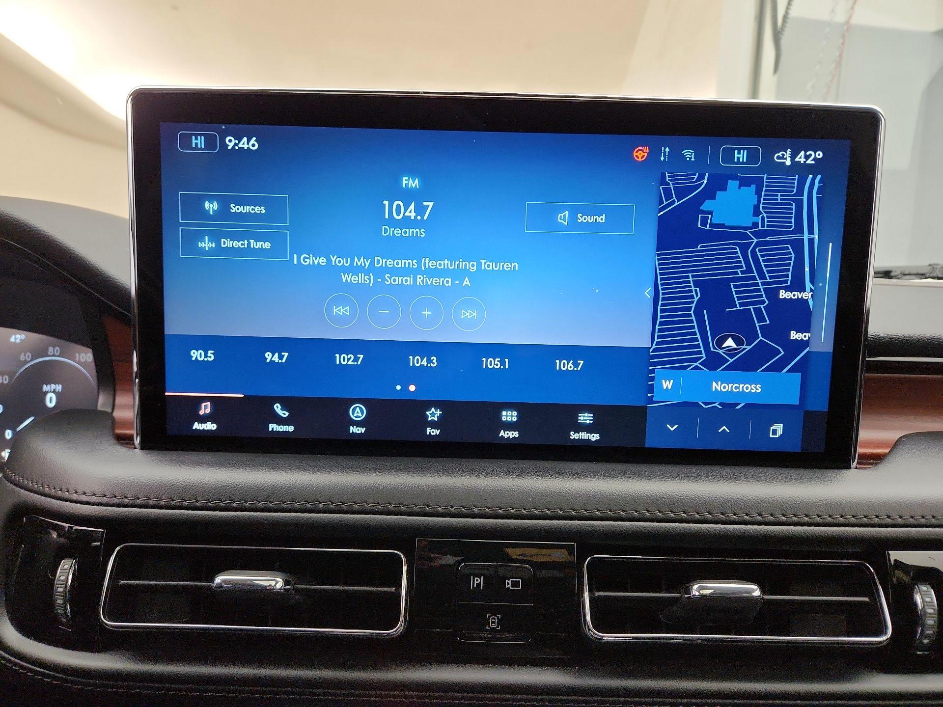 Thumbnail: 2023 Lincoln Nautilus - 16