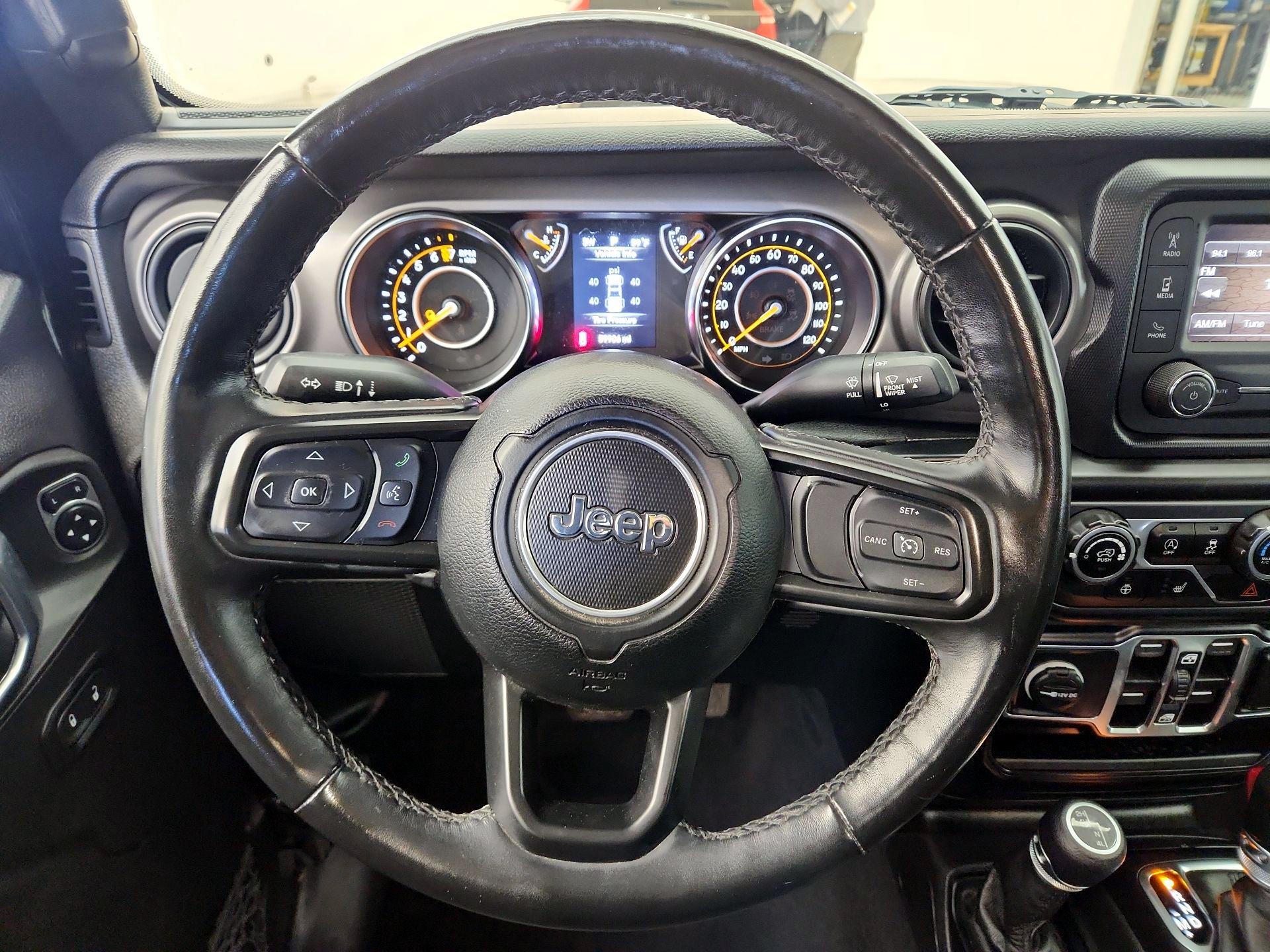 Thumbnail: 2021 Jeep Gladiator - 10