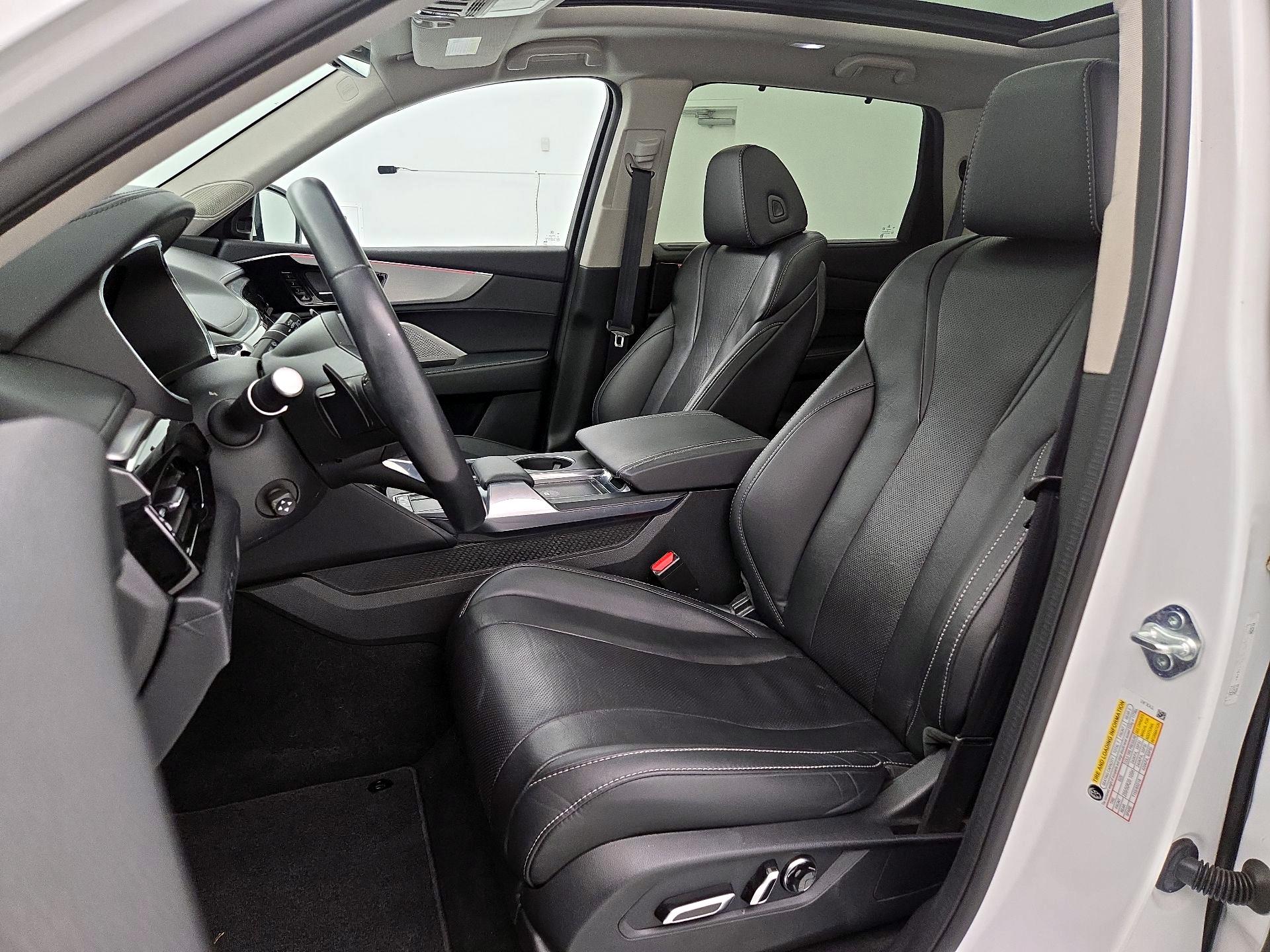 Thumbnail: 2023 Acura MDX - 11