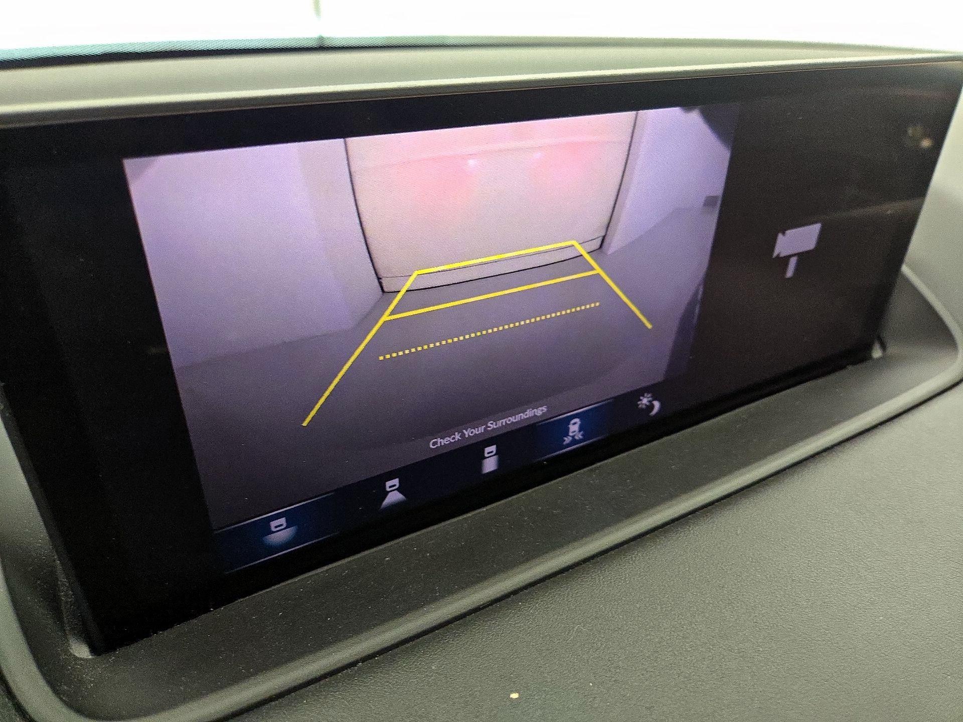 Thumbnail: 2023 Acura MDX - 15