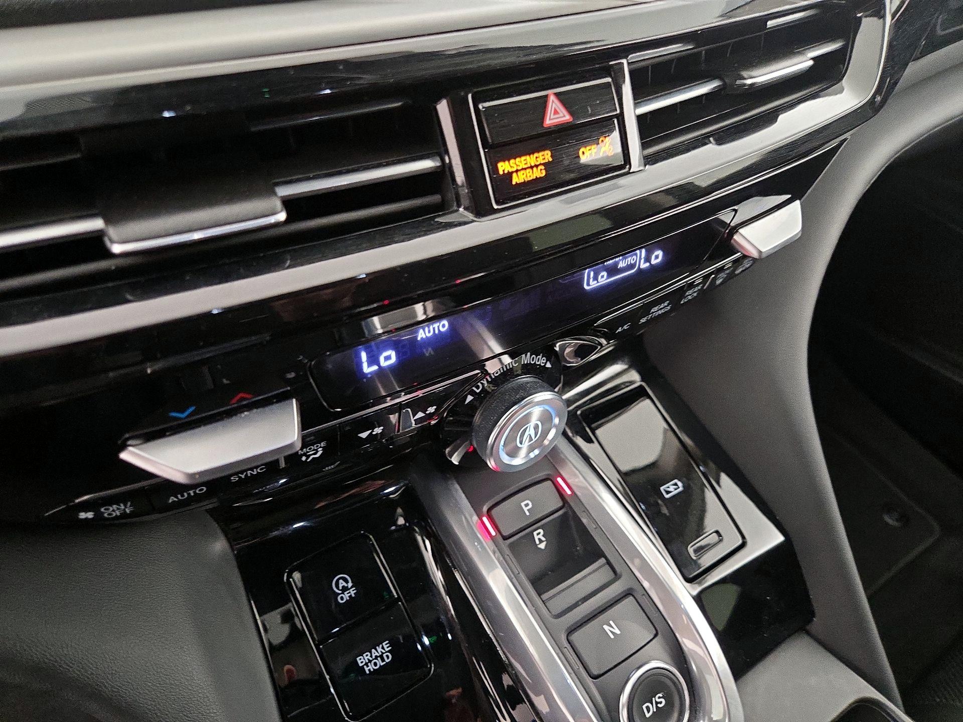 Thumbnail: 2023 Acura MDX - 17