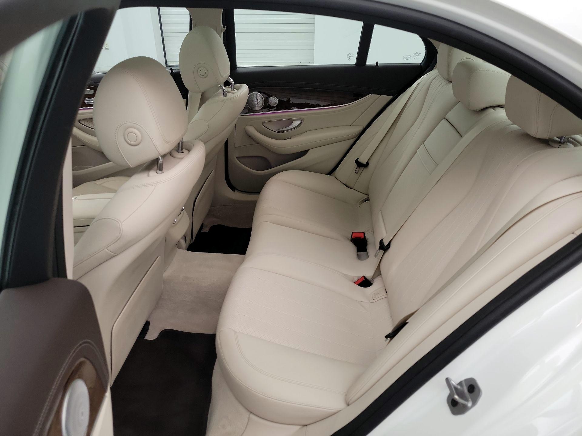 Thumbnail: 2020 Mercedes-Benz E-Class - 19