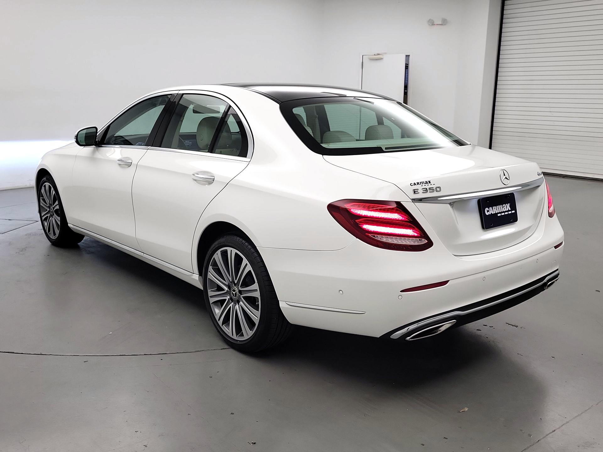 Thumbnail: 2020 Mercedes-Benz E-Class - 7