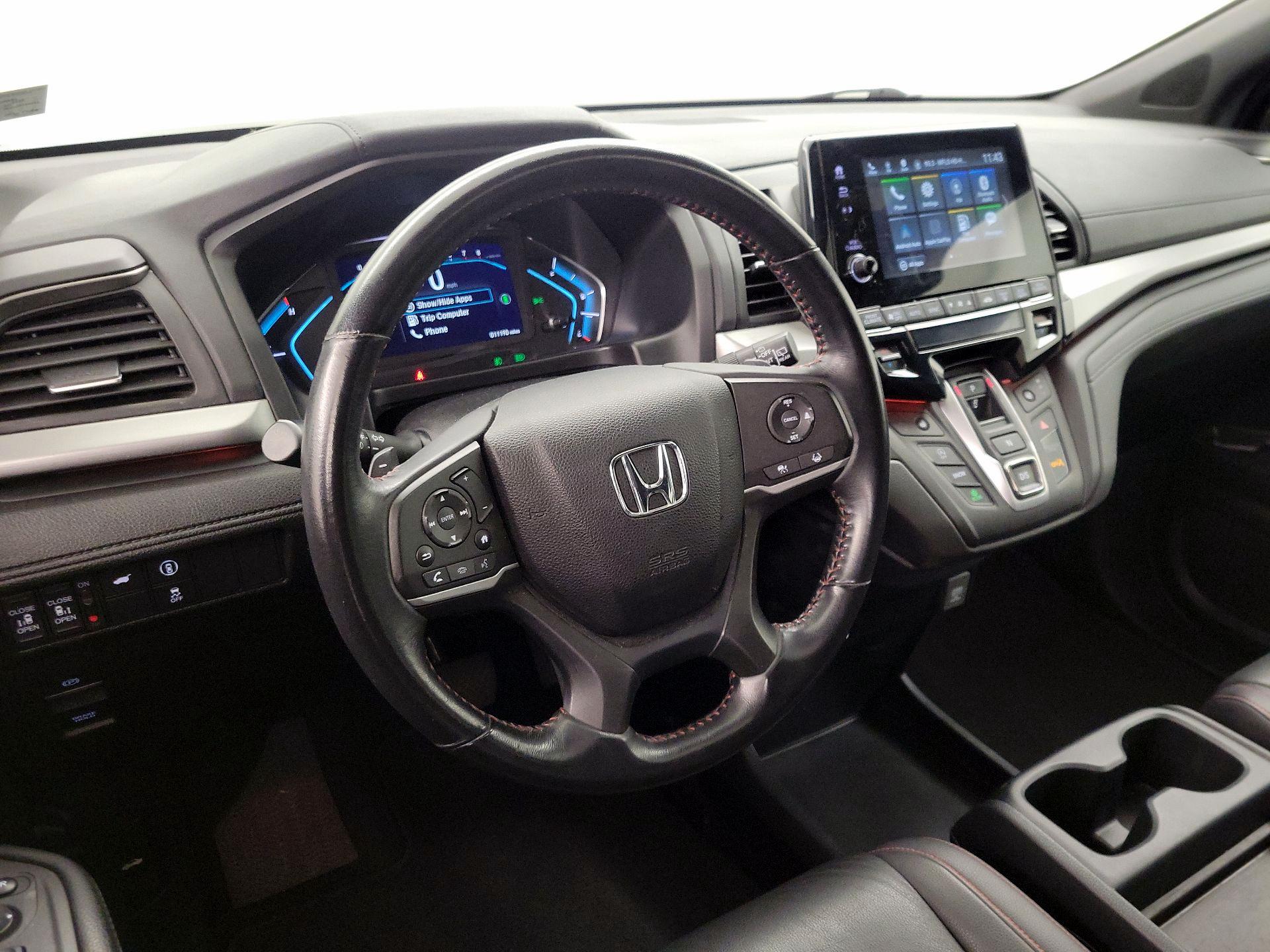 Thumbnail: 2023 Honda Odyssey - 9