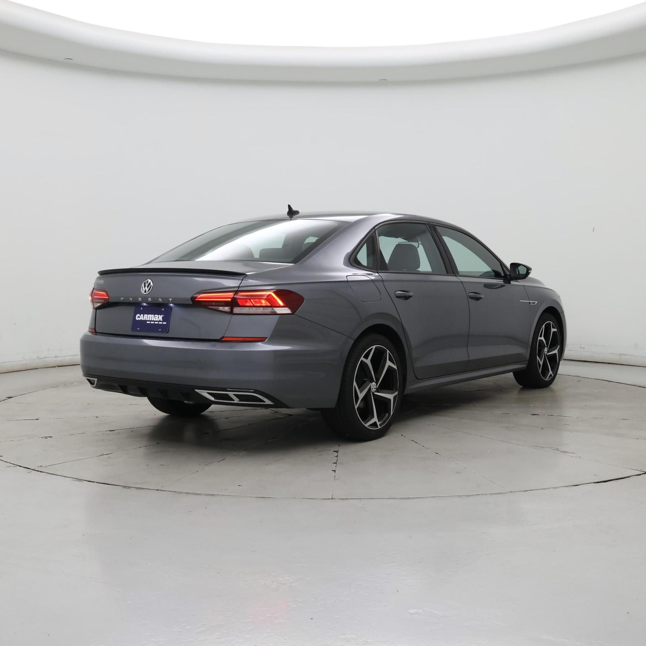 Thumbnail: 2021 Volkswagen Passat - 8