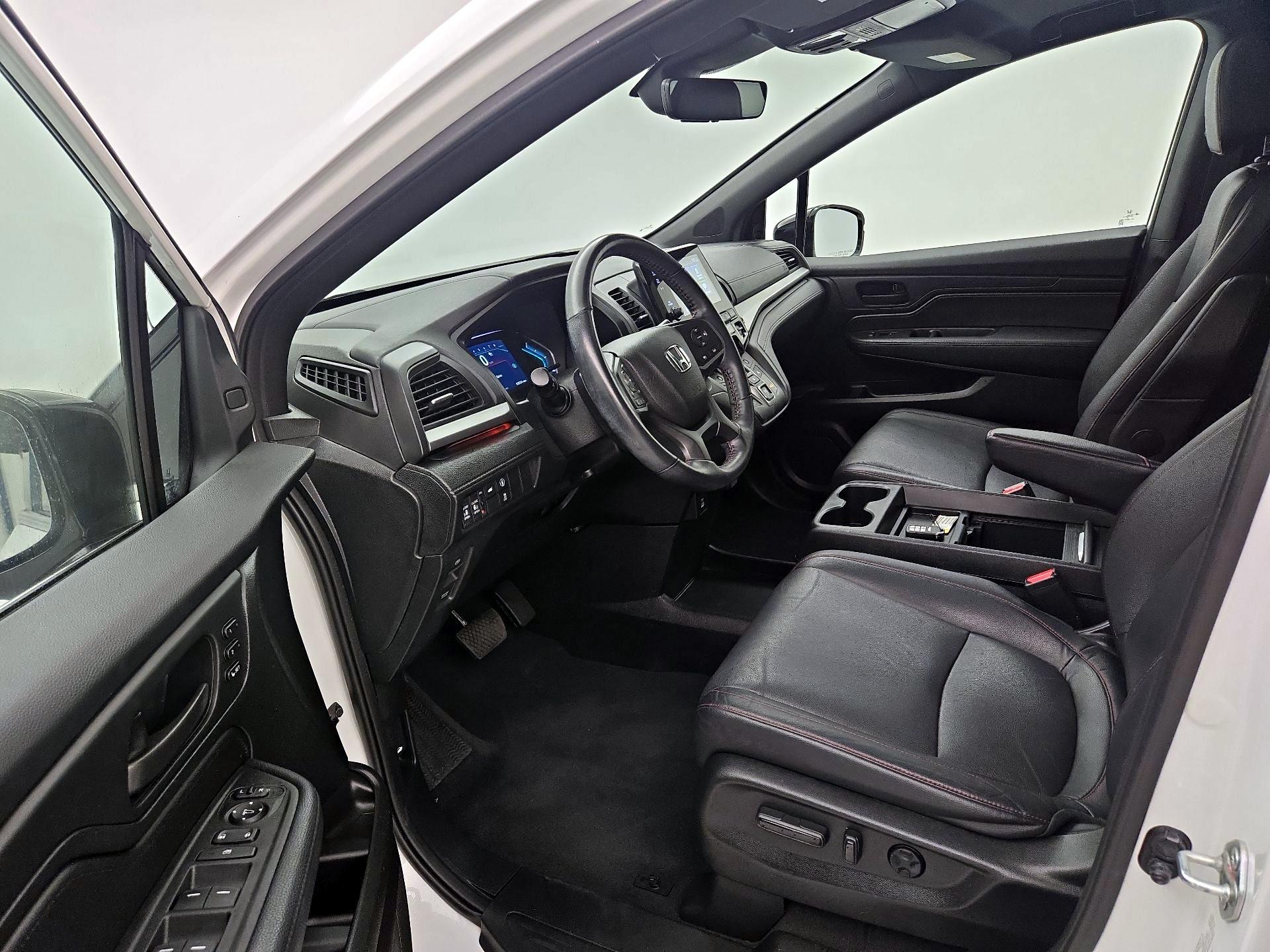 Thumbnail: 2023 Honda Odyssey - 11