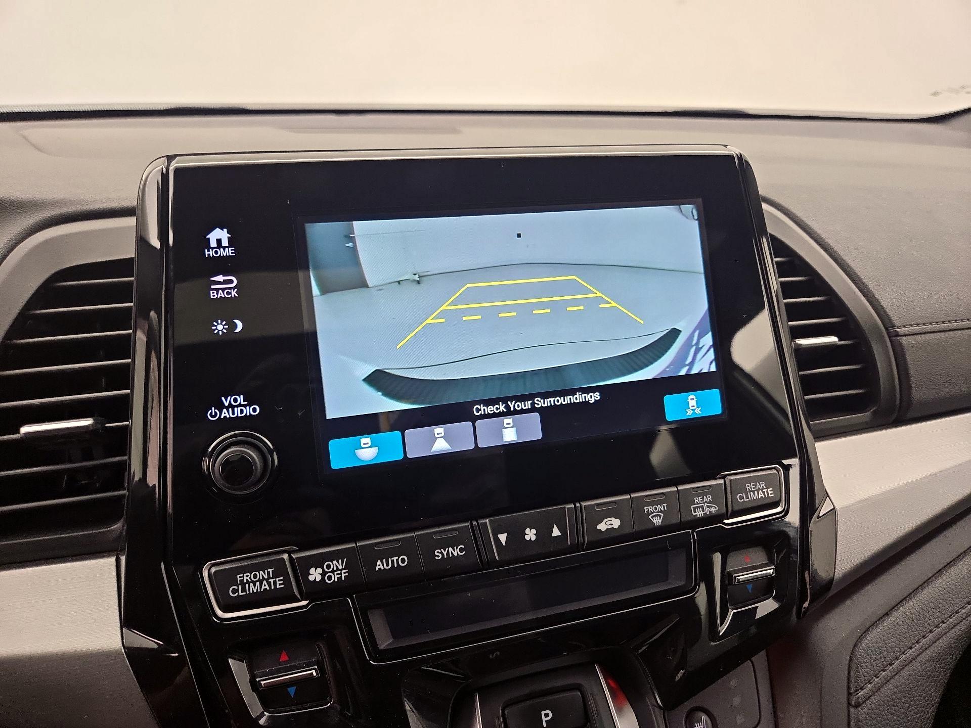 Thumbnail: 2023 Honda Odyssey - 14