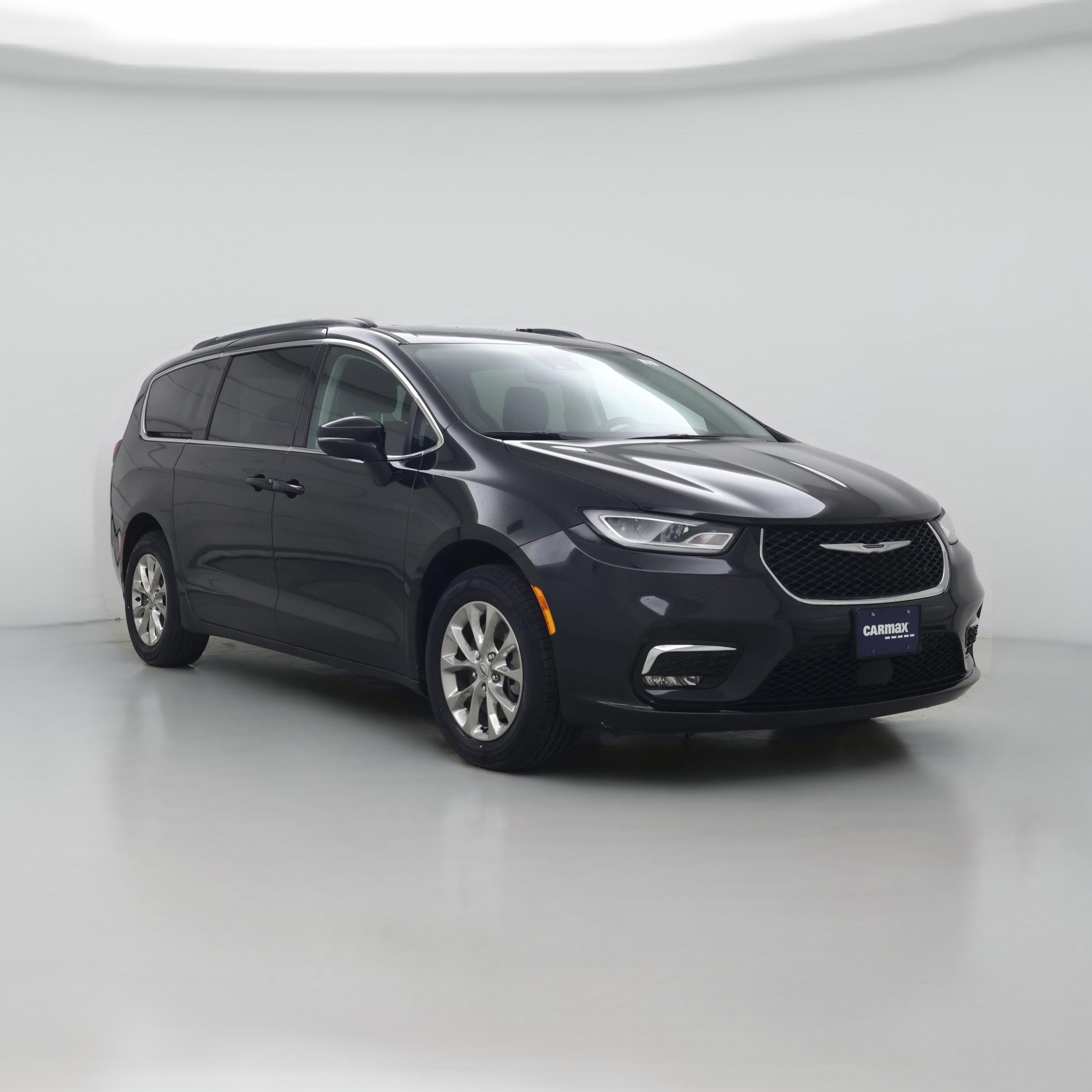 Thumbnail: 2022 Chrysler Pacifica - 1