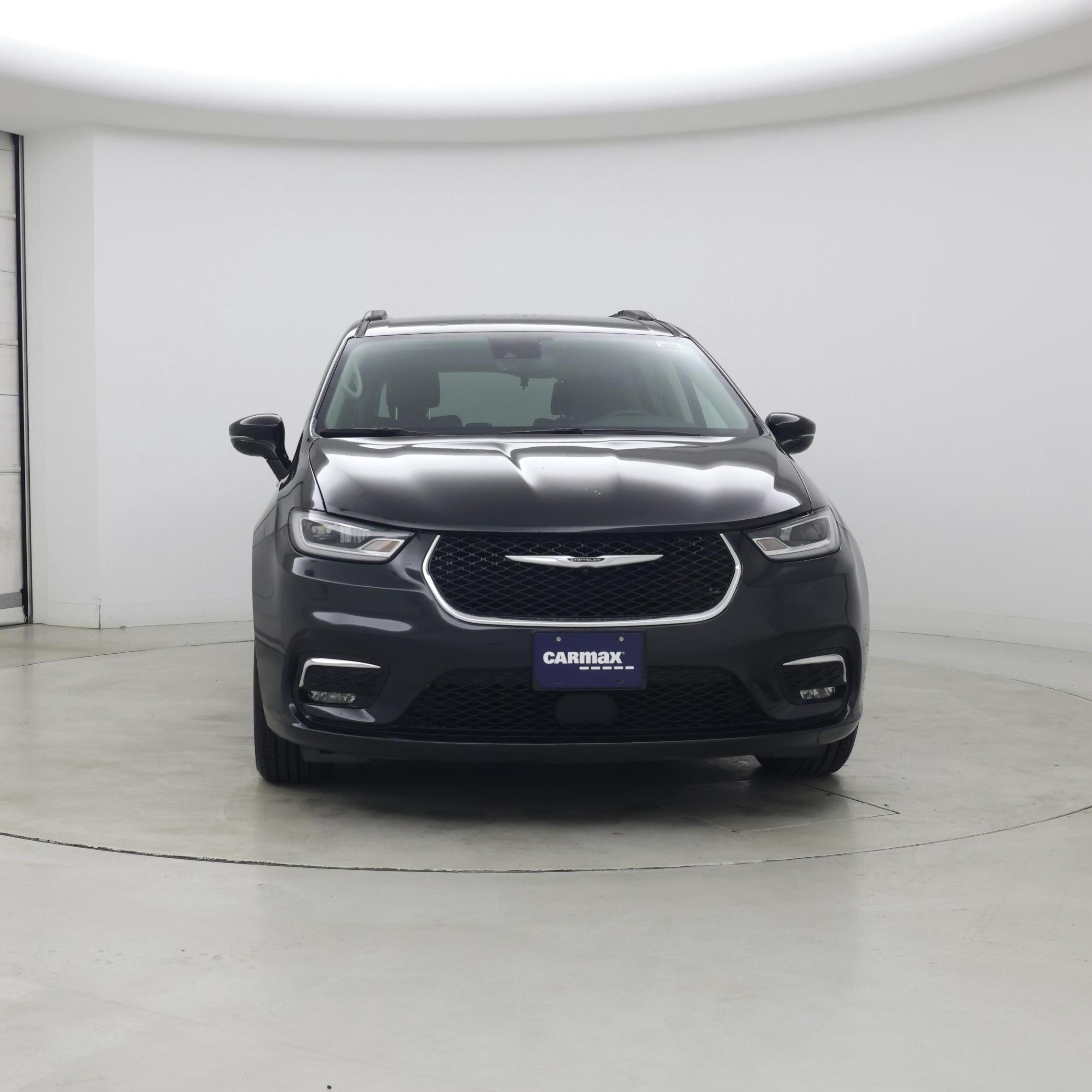 Thumbnail: 2022 Chrysler Pacifica - 5