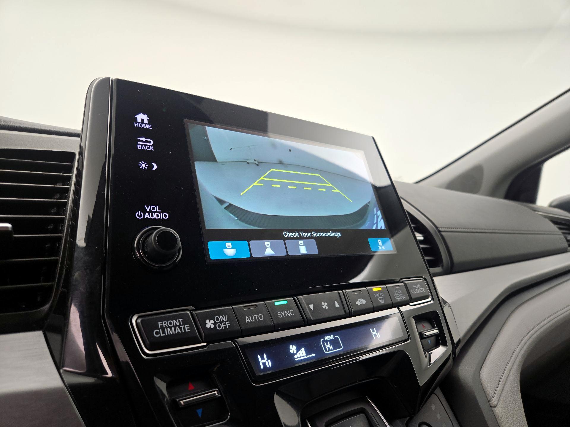 Thumbnail: 2022 Honda Odyssey - 14