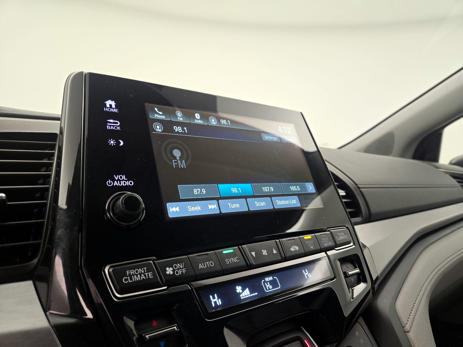 Thumbnail: 2022 Honda Odyssey - 15