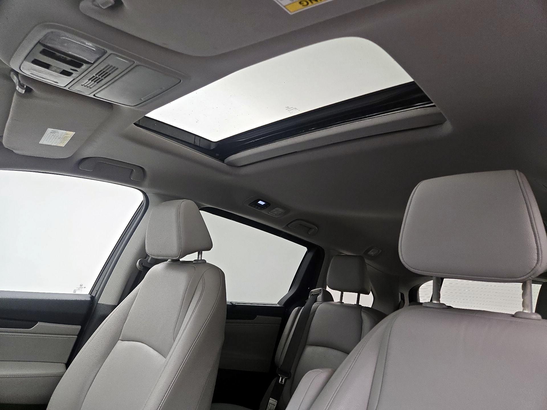 Thumbnail: 2022 Honda Odyssey - 19