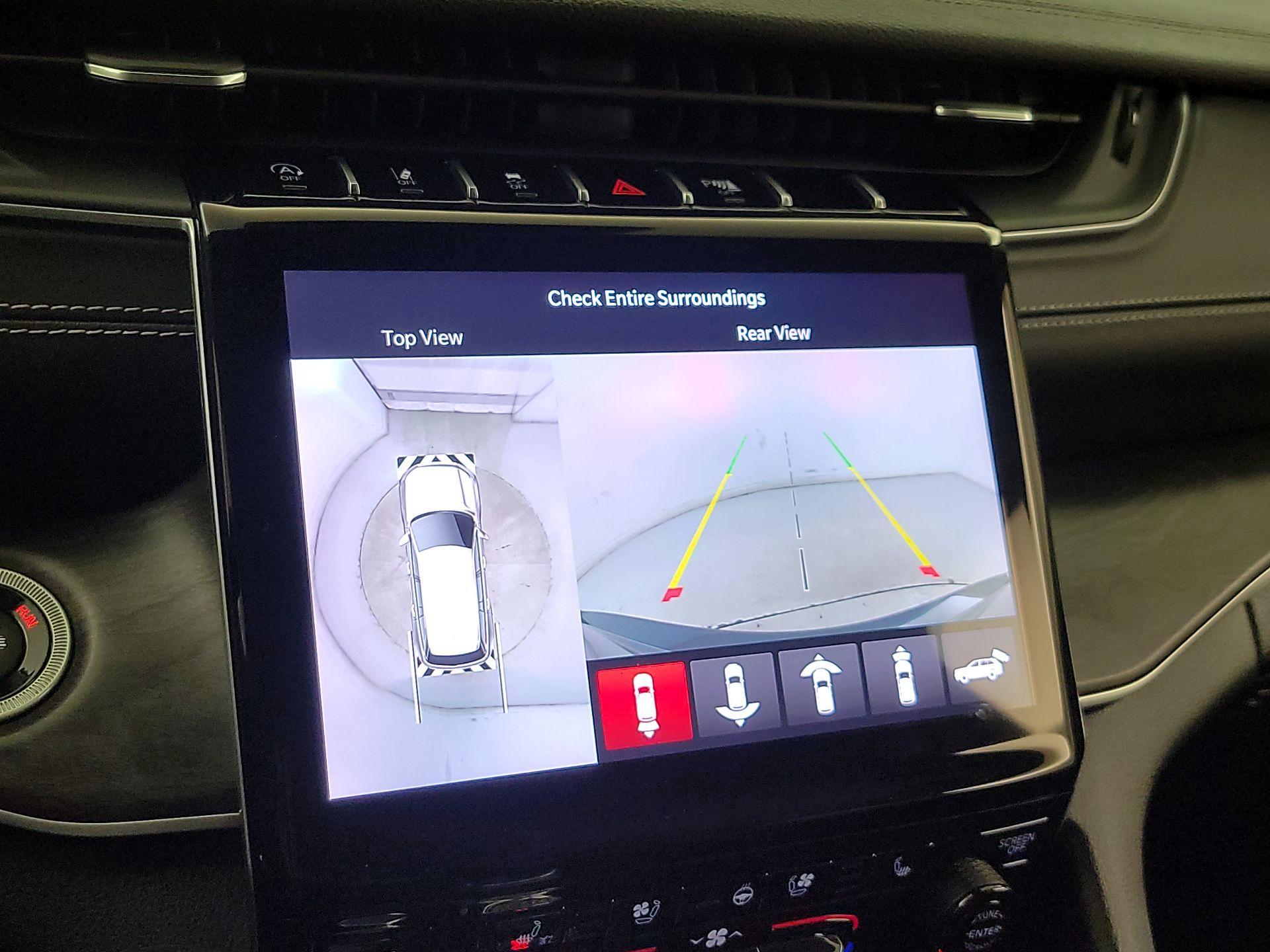 Thumbnail: 2023 Jeep Grand Cherokee - 15