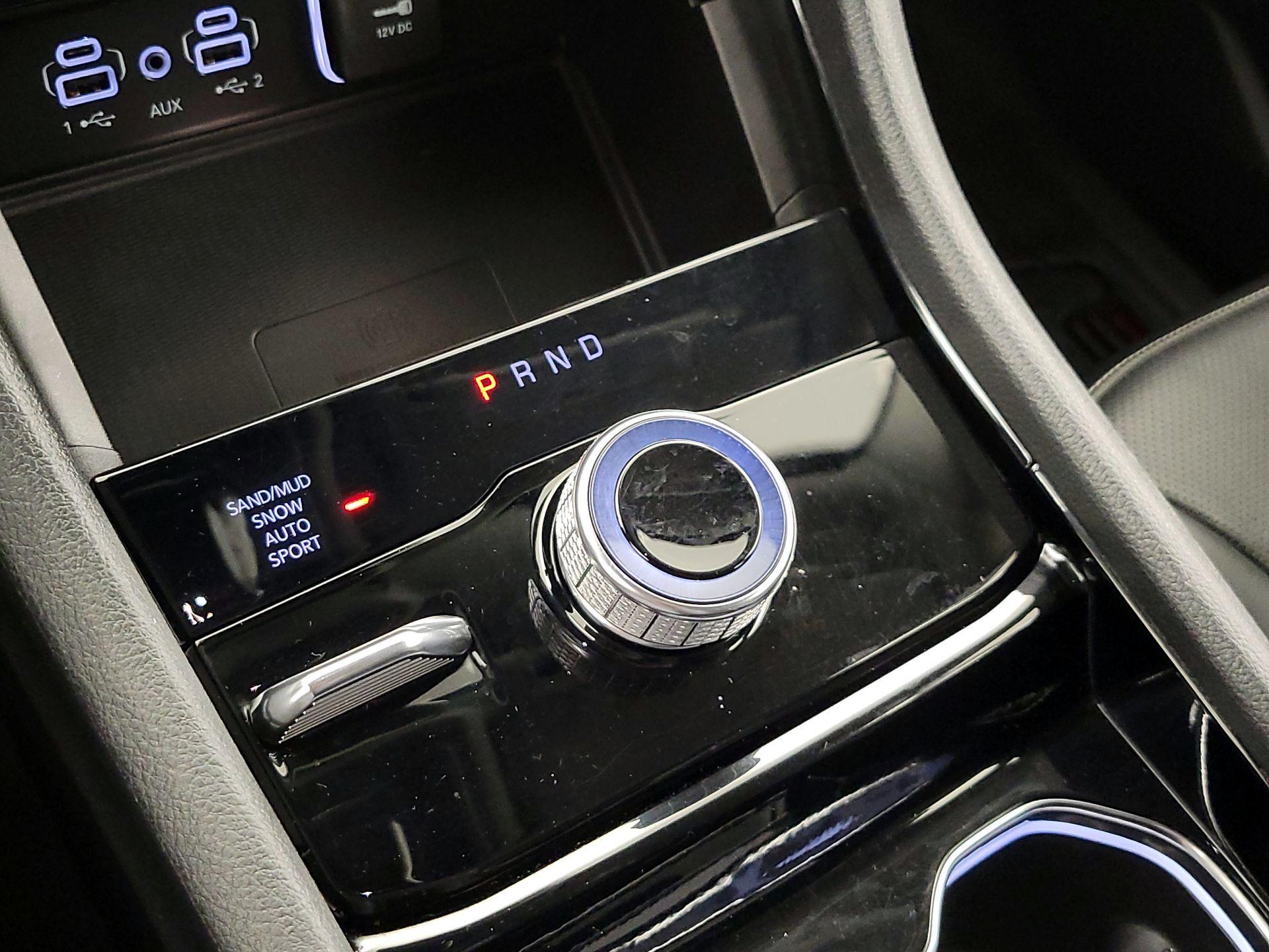 Thumbnail: 2023 Jeep Grand Cherokee - 18