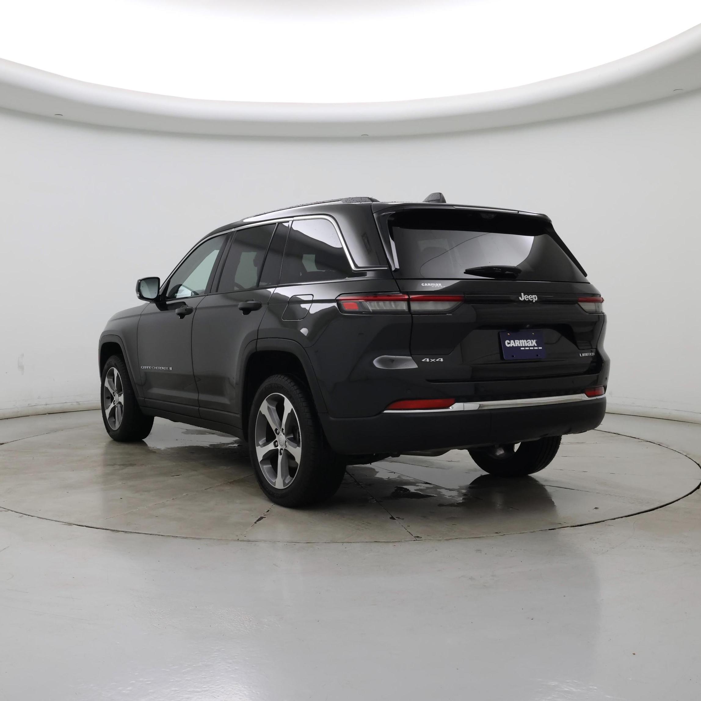 Thumbnail: 2023 Jeep Grand Cherokee - 2