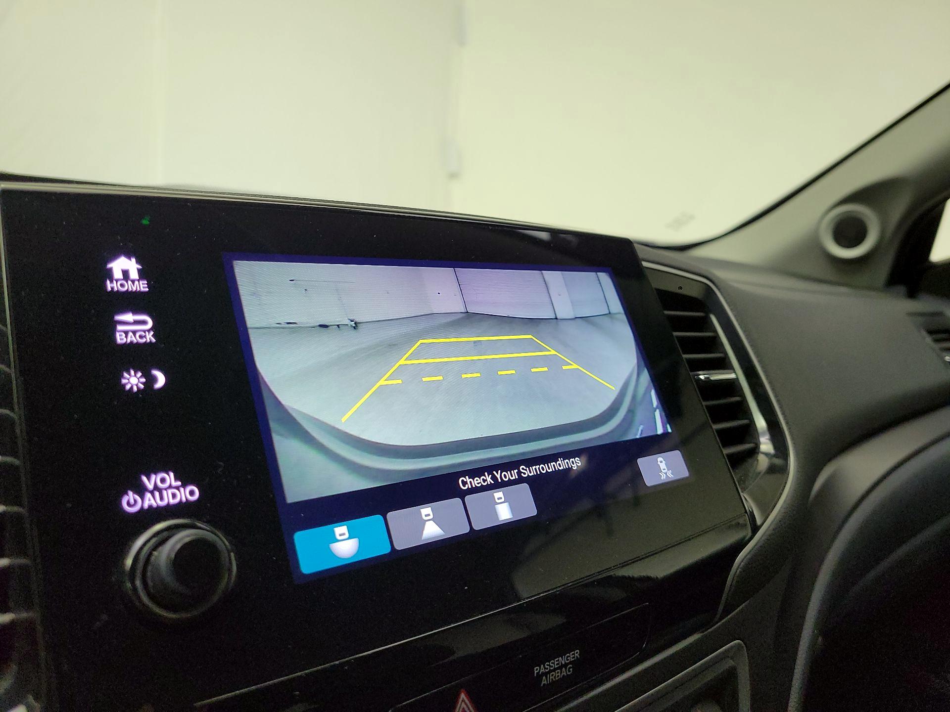 Thumbnail: 2021 Honda Pilot - 15