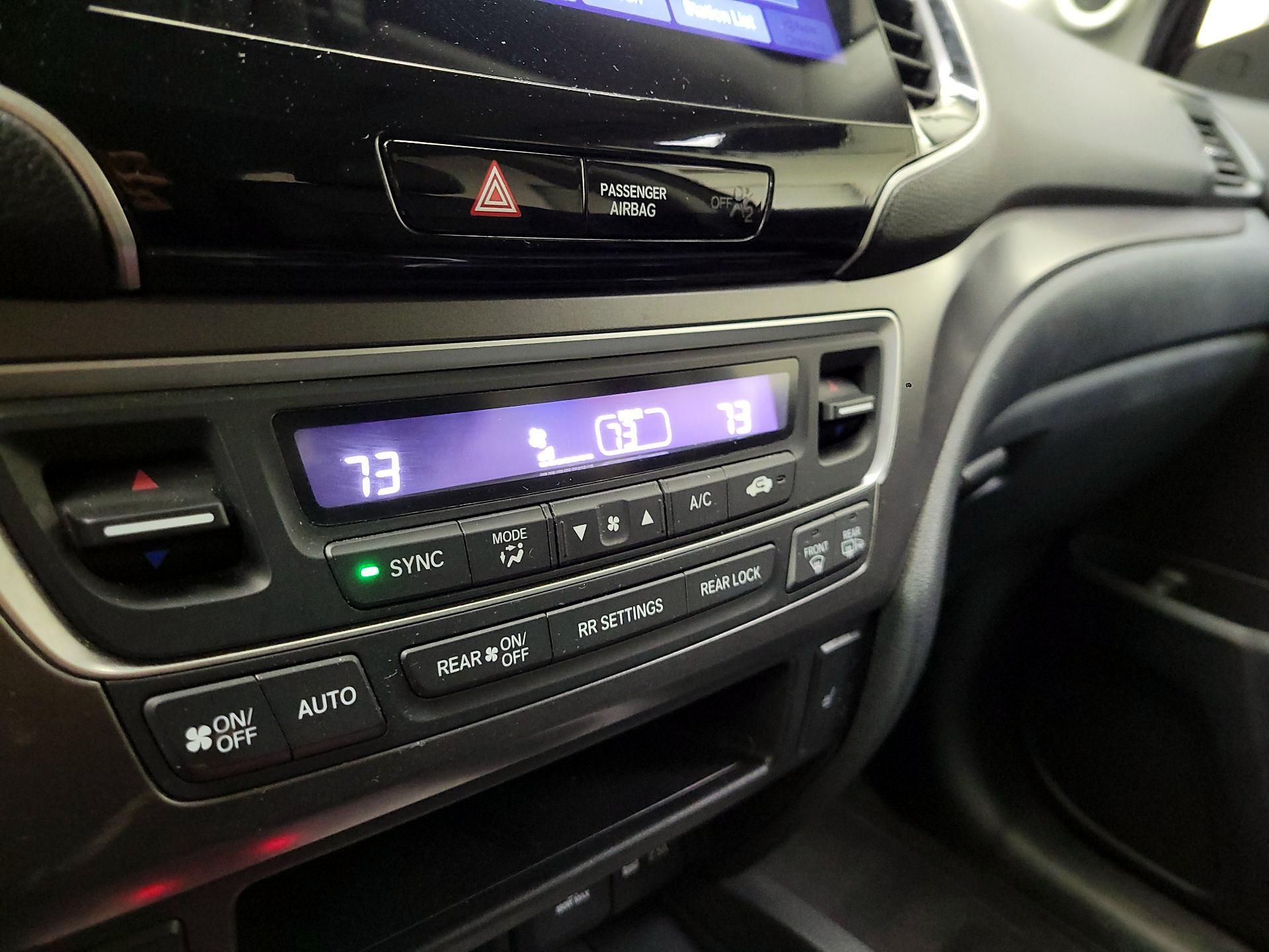 Thumbnail: 2021 Honda Pilot - 17