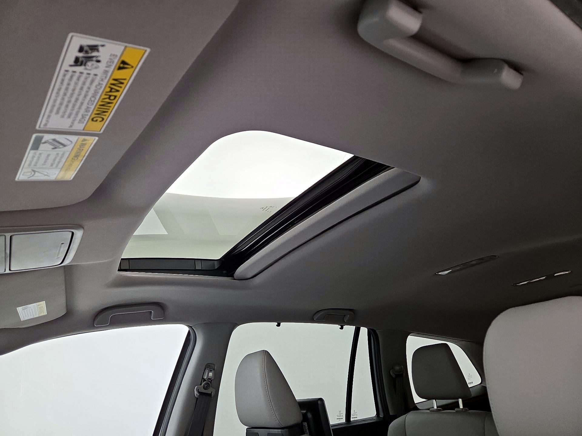 Thumbnail: 2022 Honda Pilot - 19