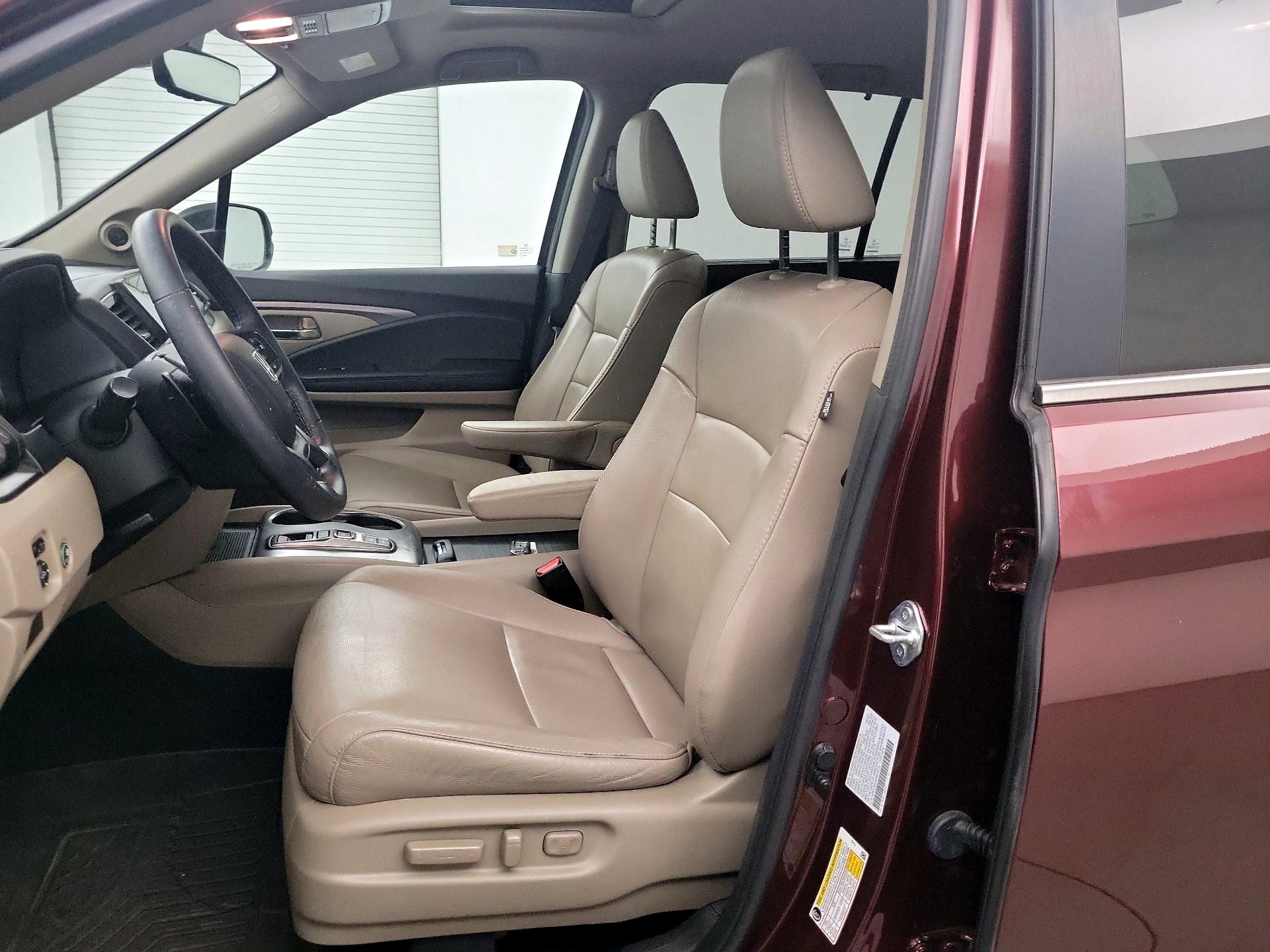 Thumbnail: 2022 Honda Pilot - 9