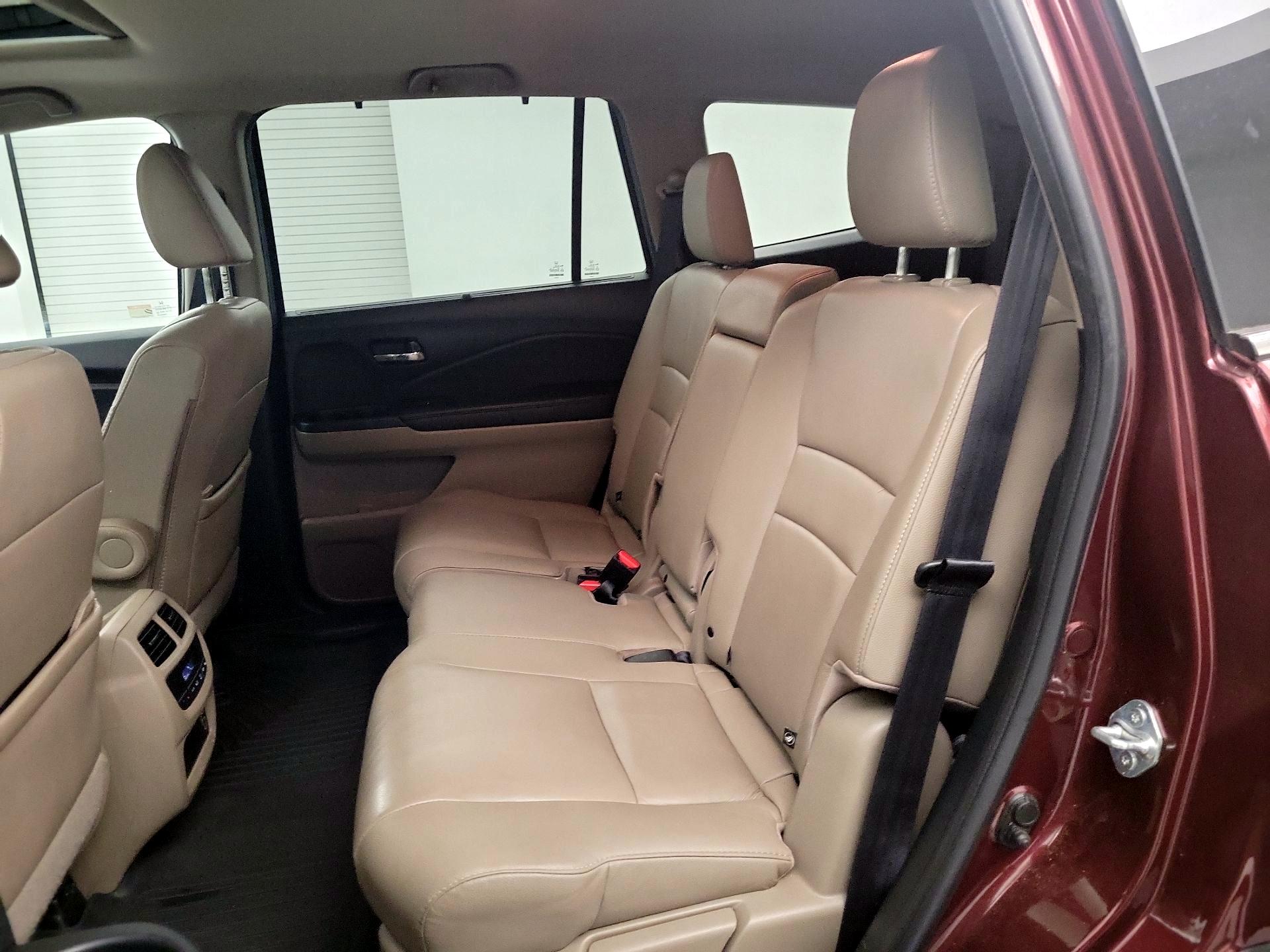 Thumbnail: 2022 Honda Pilot - 18