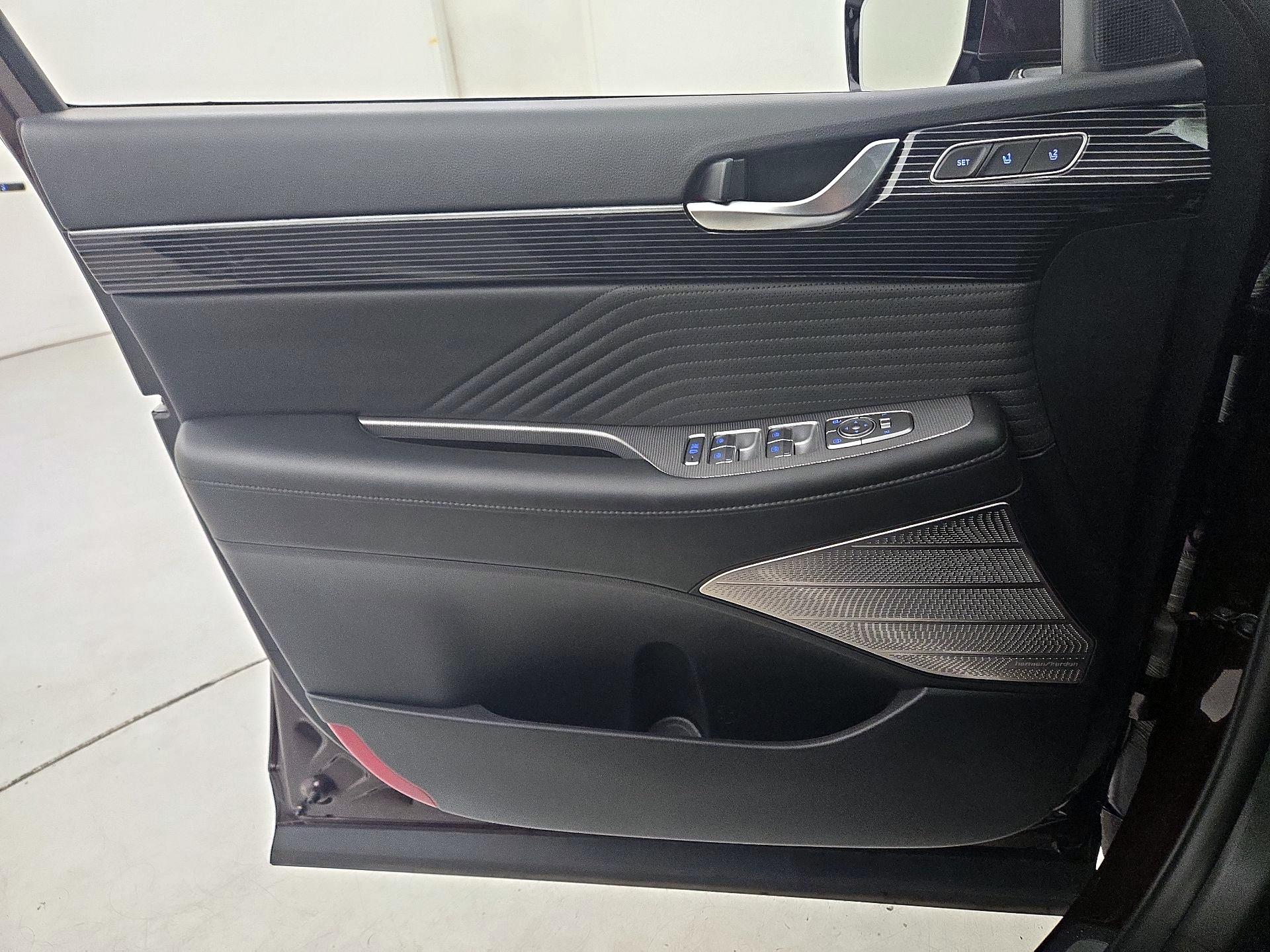 Thumbnail: 2024 Hyundai Palisade - 12