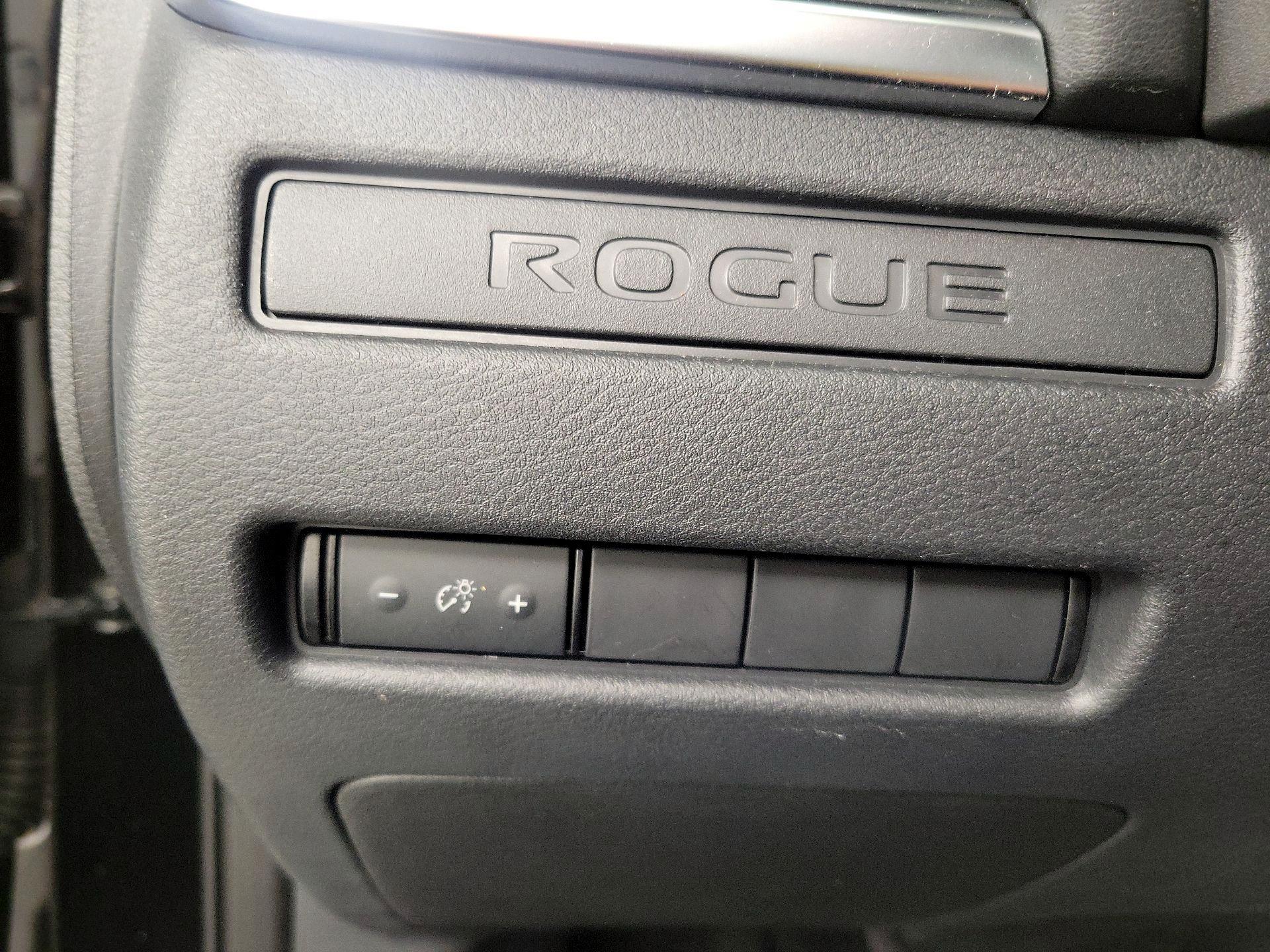 Thumbnail: 2023 Nissan Rogue - 13